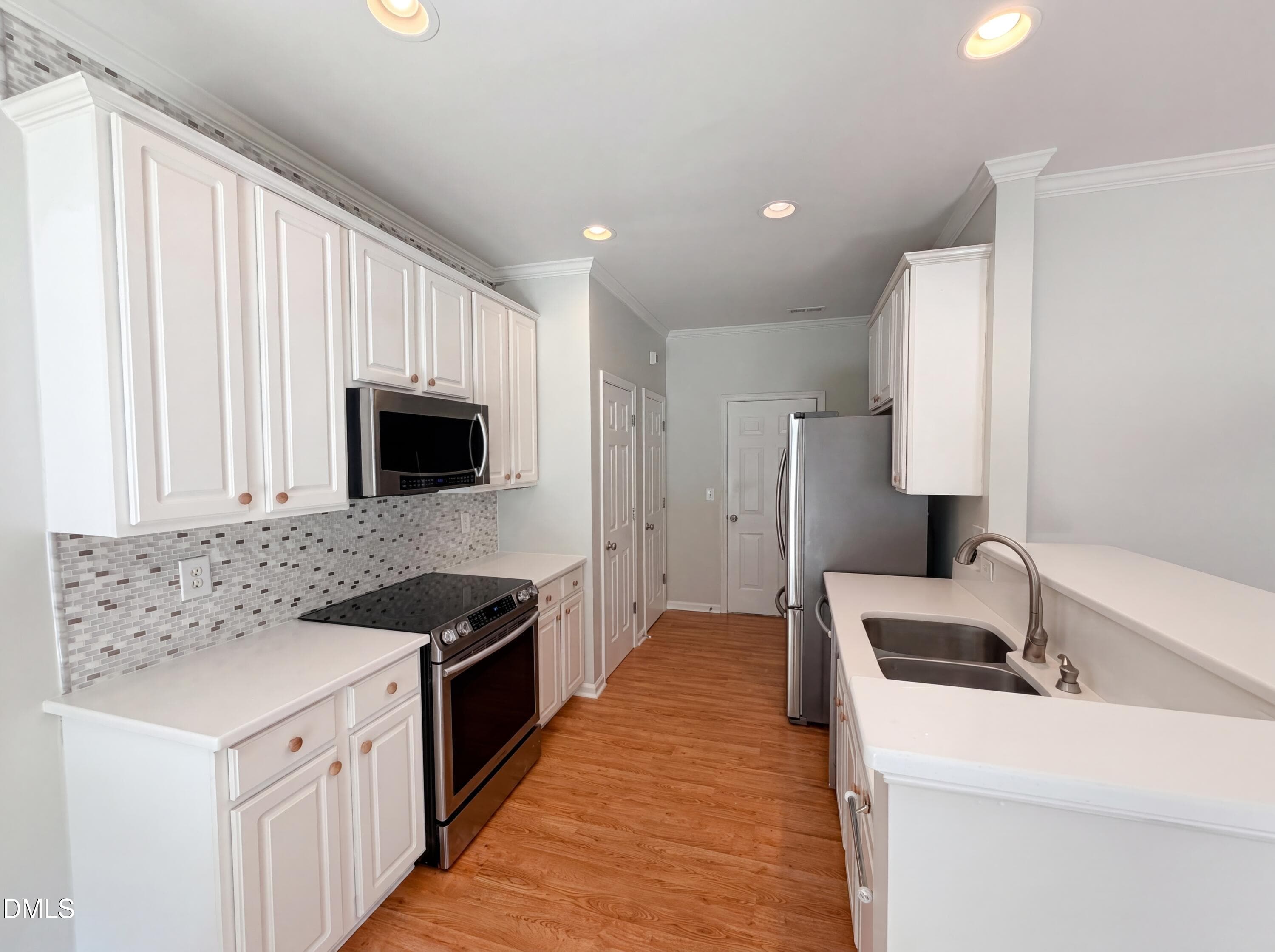 listing_1 - 8409 Aztec Dawn Court, Raleigh, NC 27613