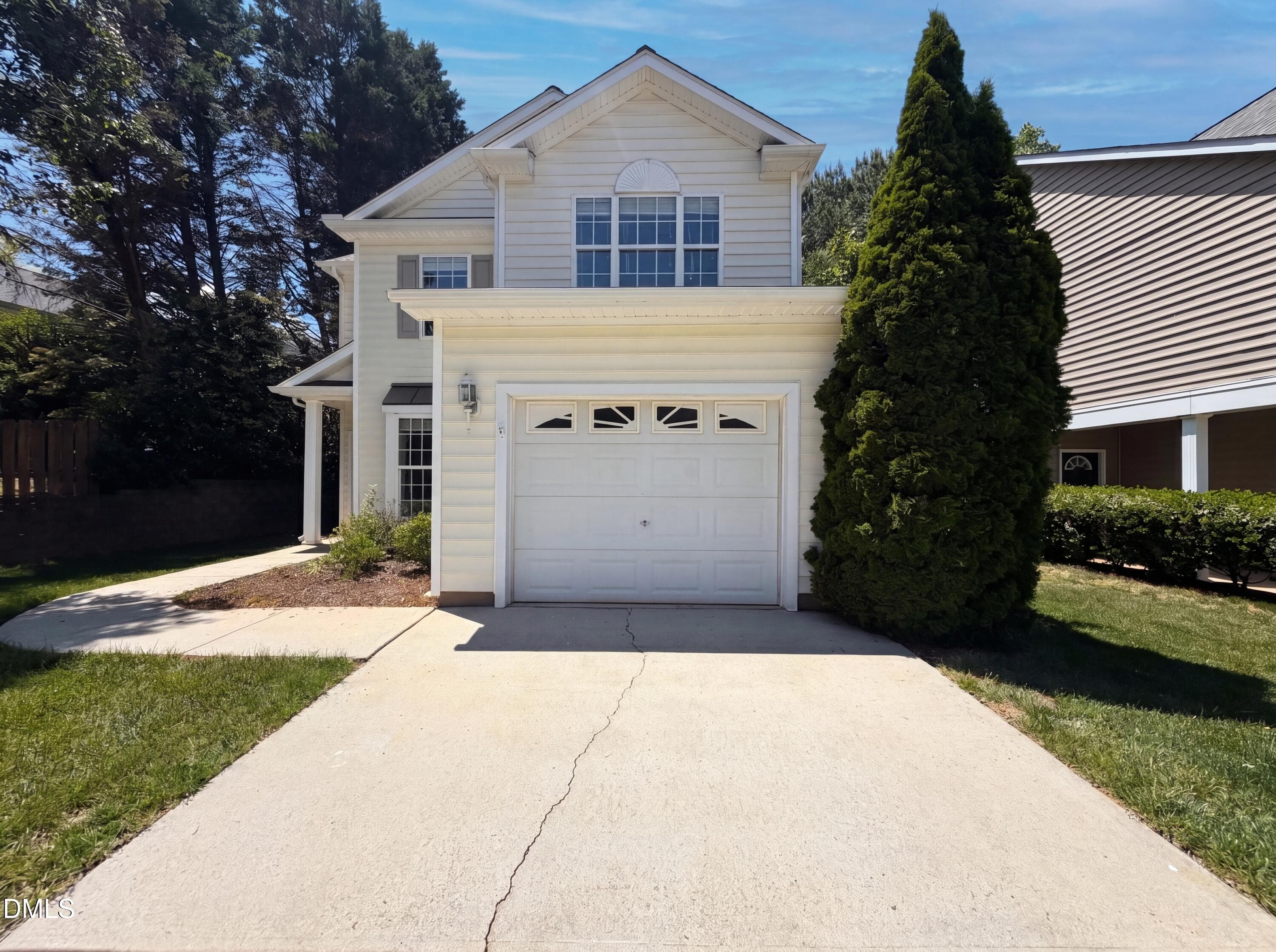 listing_13 - 8409 Aztec Dawn Court, Raleigh, NC 27613