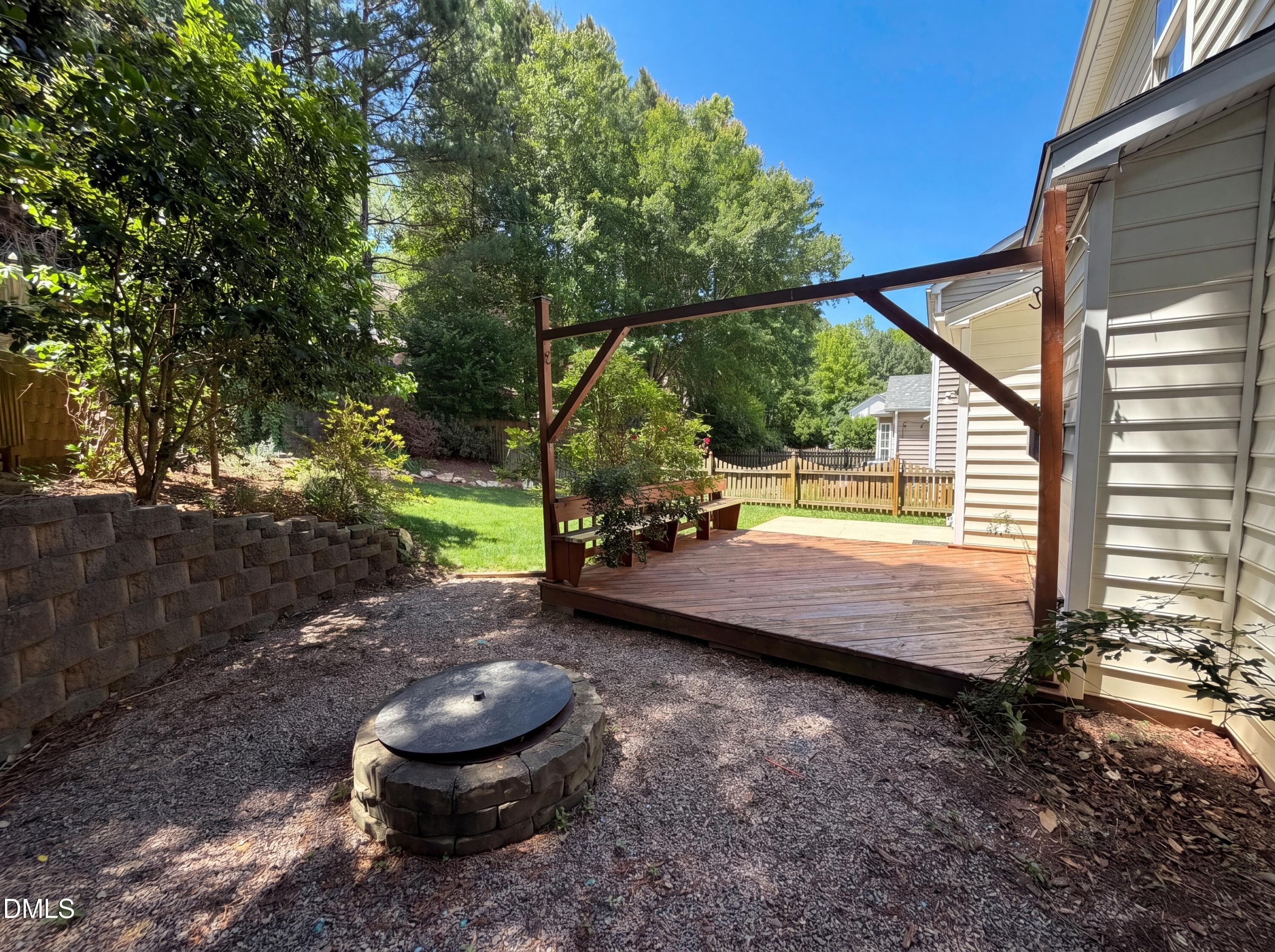 listing_14 - 8409 Aztec Dawn Court, Raleigh, NC 27613