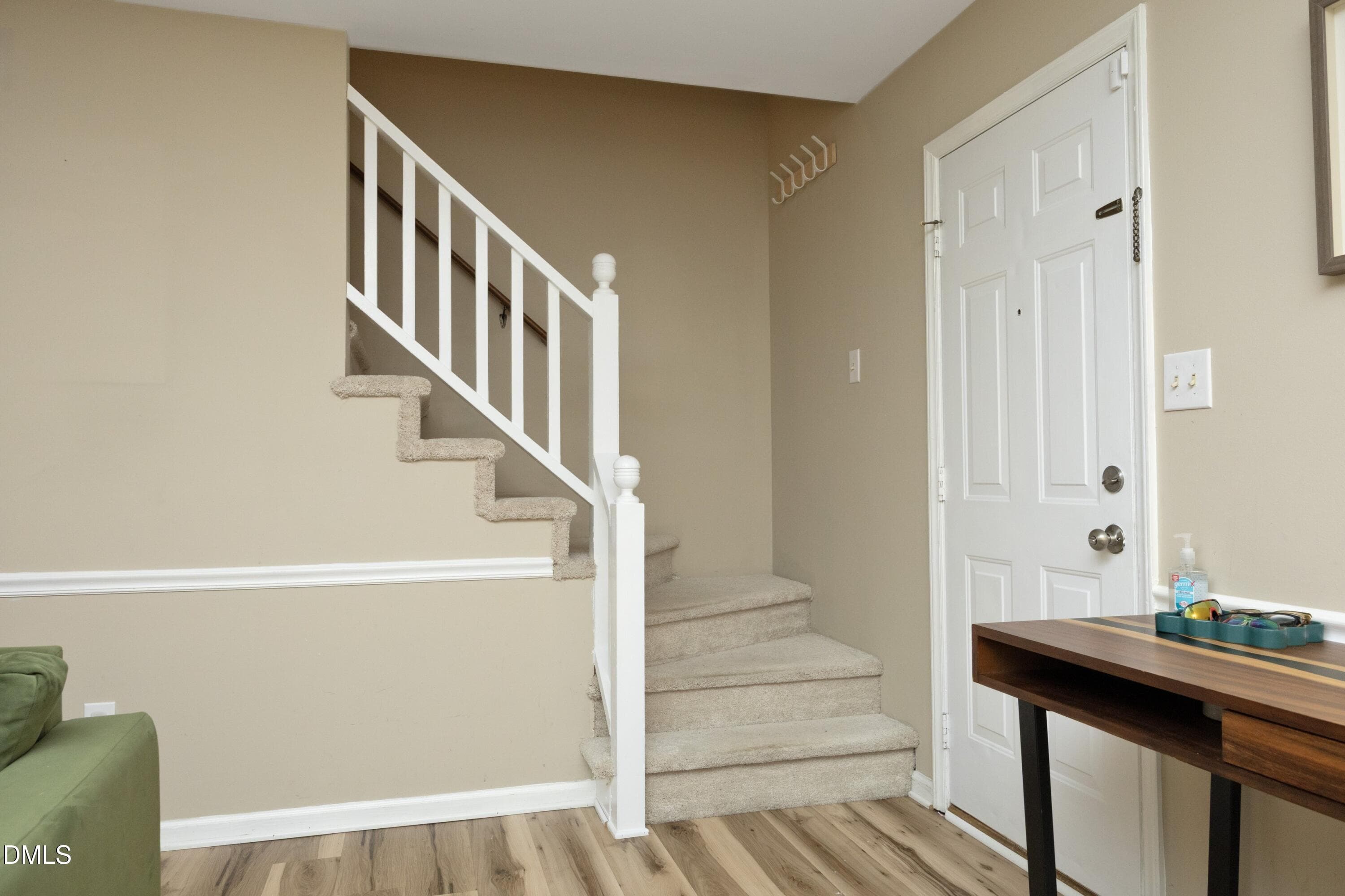 06Foyer - 710 Huntington Court, Burlington, NC 27215, Burlington
