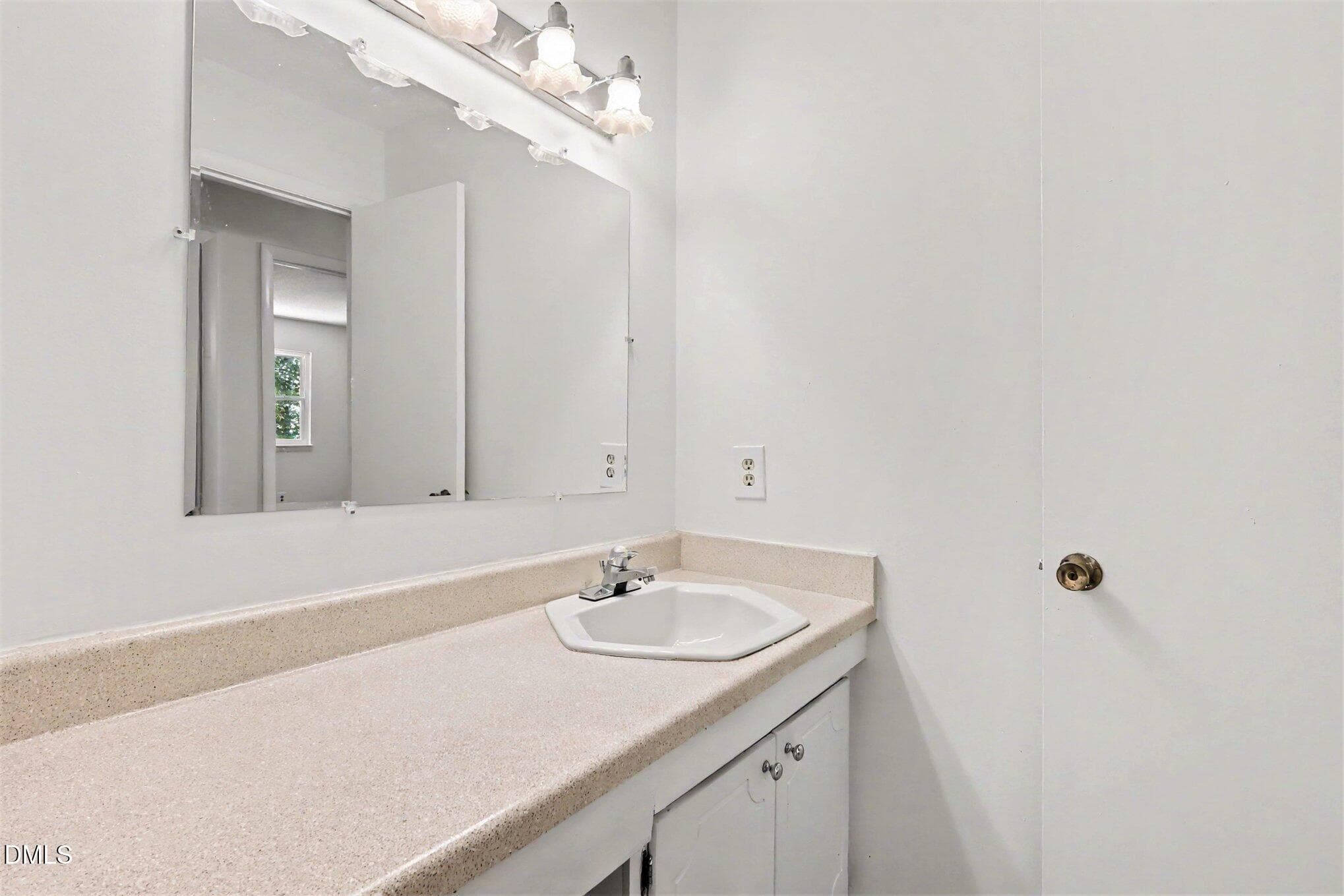 023_file_7907 - 1220 Manassas Court Apt B, Raleigh, NC 27609, Raleigh