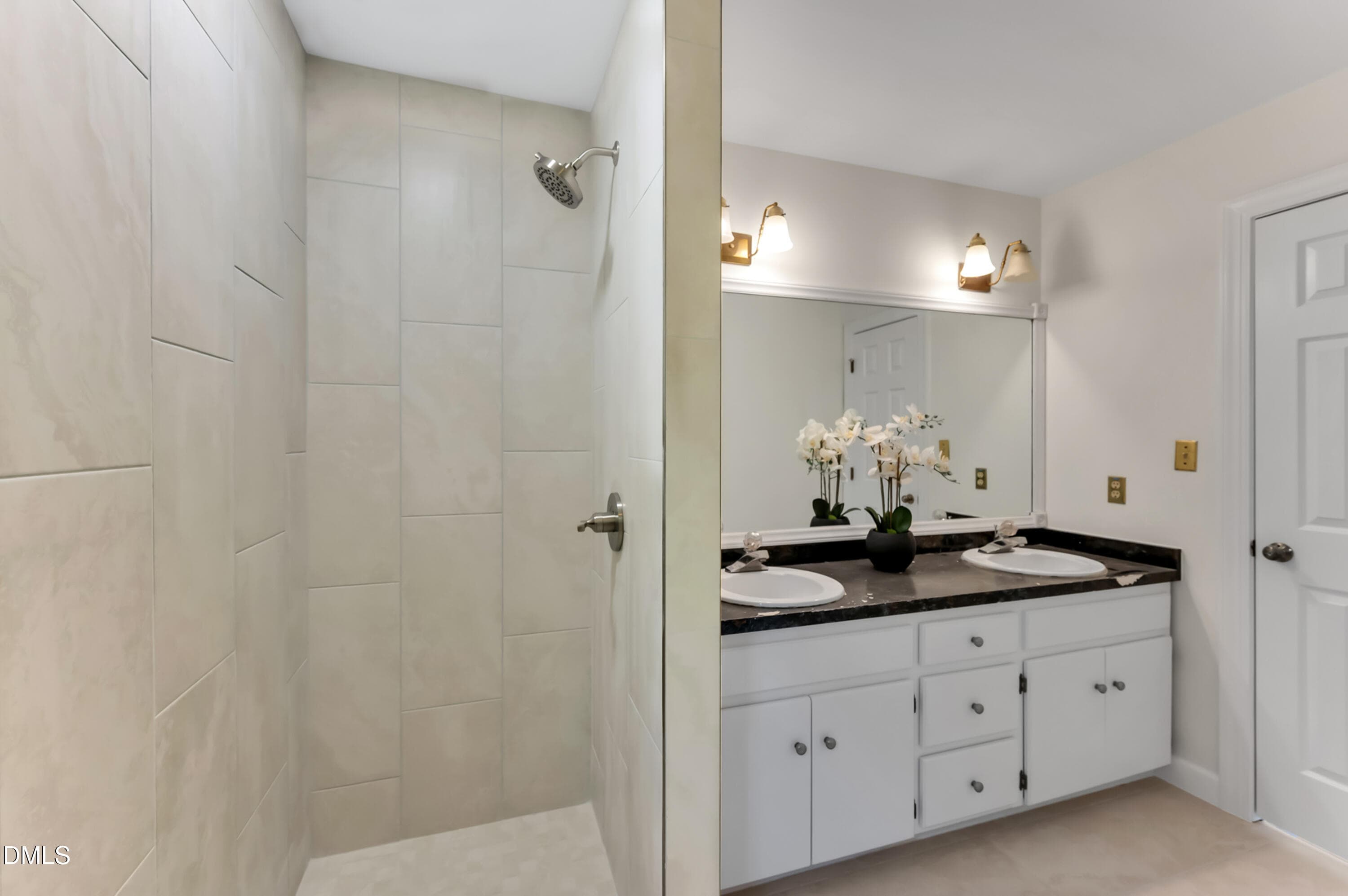 drayton w-12 - 7500 Drayton Court, Raleigh, NC 27615, Raleigh