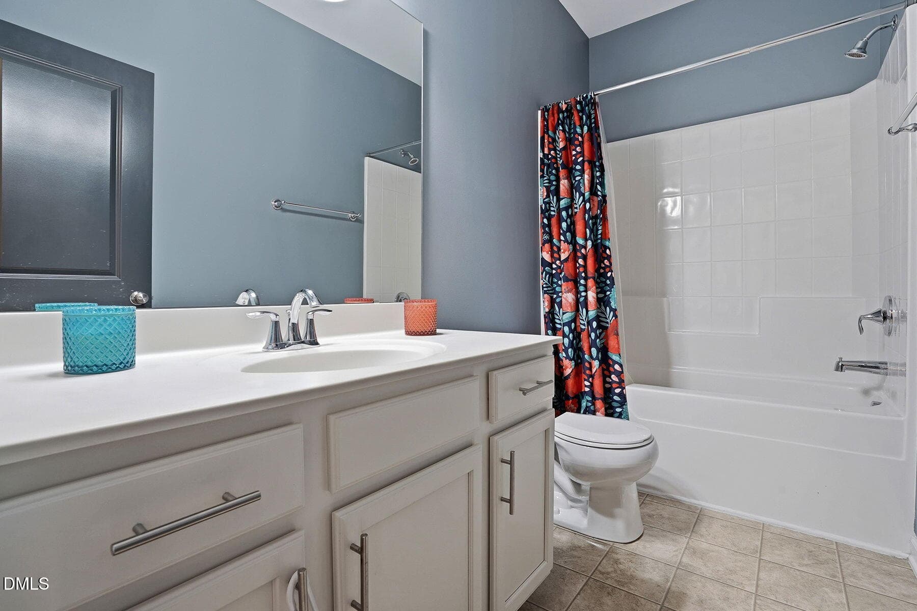 Bath2 Saratoga921 - 921 Saratoga Drive, Durham, NC 27704, Durham