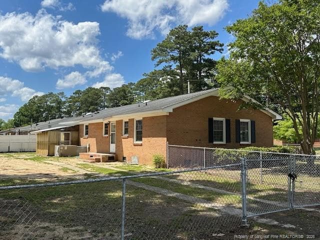 Photo 6 - 1412 McArthur Street, Lumberton, NC 28358