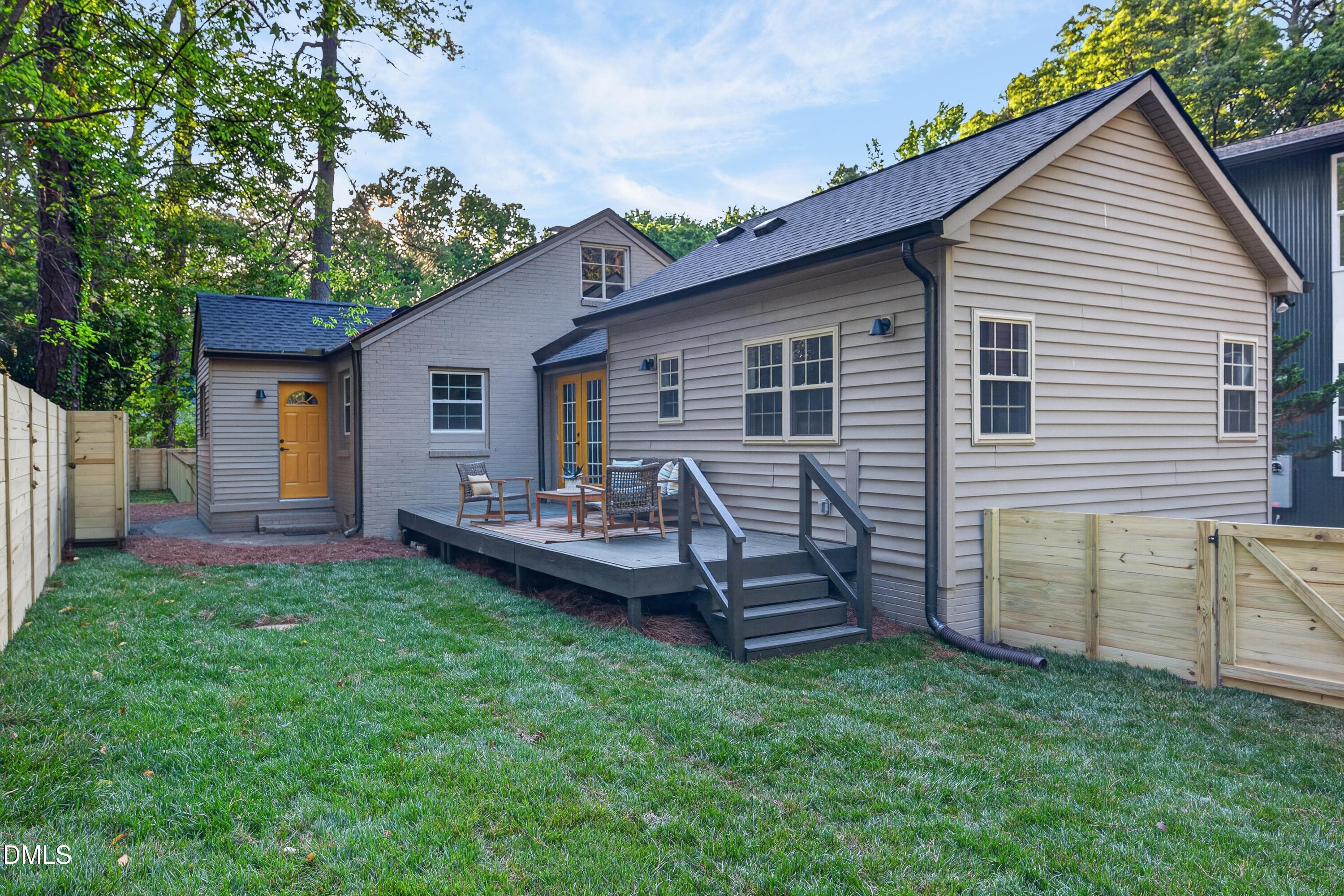 Private Yard - 1806 Maryland Avenue, Durham, NC 27705, Durham