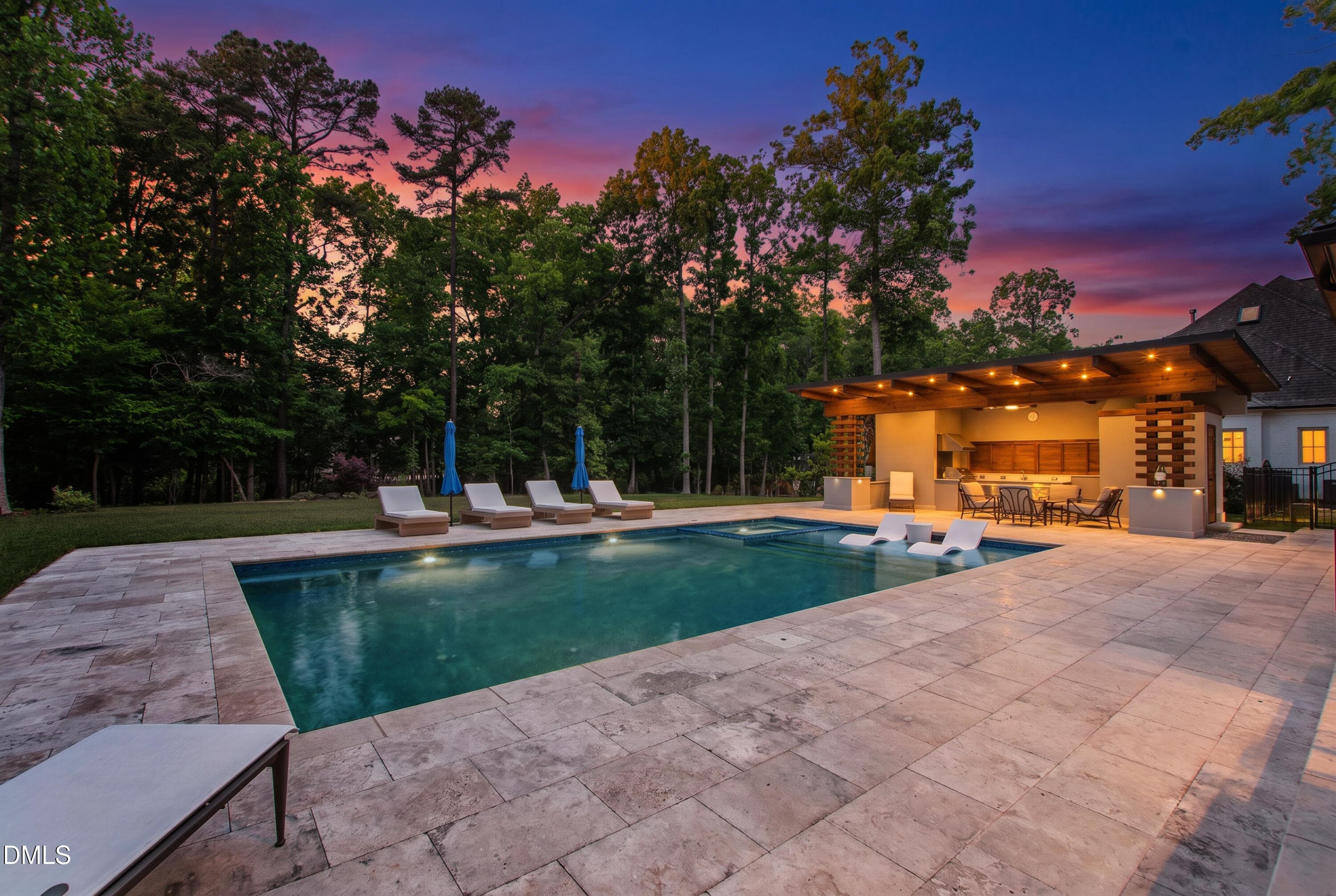 Avalaire twilights (3) - 5141 Avalaire Oaks Drive, Raleigh, NC 27614, Raleigh