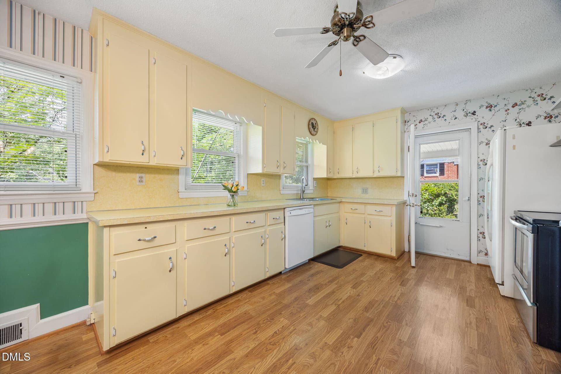 22-web-or-mls-484A5294 - 1904 Truman Drive, Sanford, NC 27330