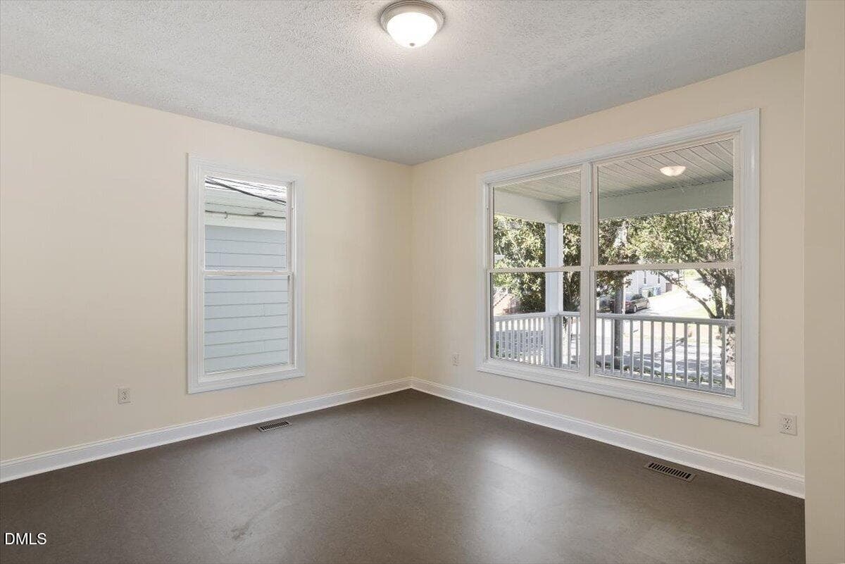 14-1130 N Roxboro St [3042920]_14 - 1130 N Roxboro Street, Durham, NC 27701, Durham