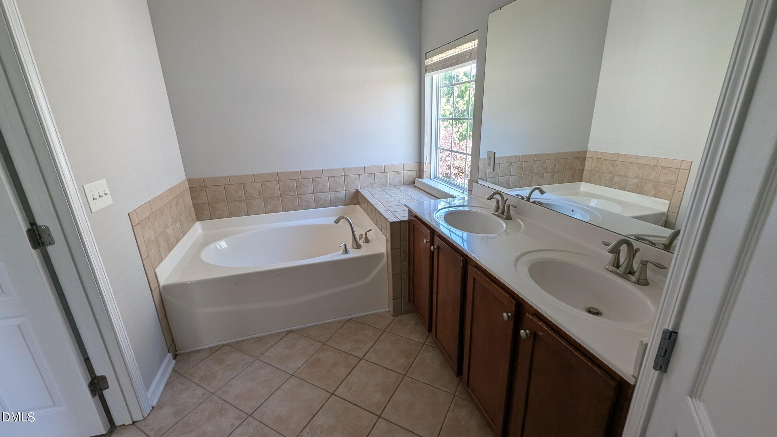15_beyc6a0089d19b098 - 2003 Woodsdale Drive, Durham, NC 27703, Durham