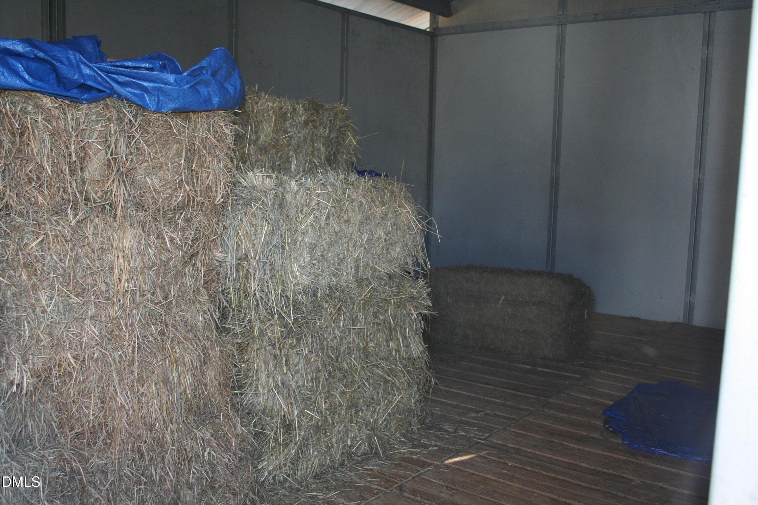 Hay Barn - 220 Jordan Narron Road, Selma, NC 27576