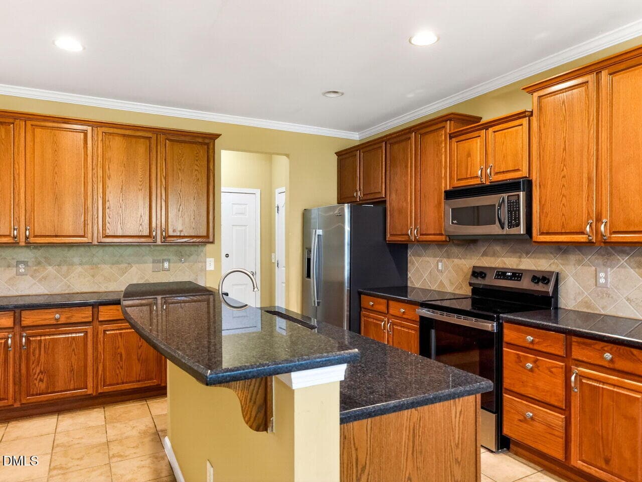 012-1280x960-kitchen - 204 Royal Tower Way, Cary, NC 27513, Cary