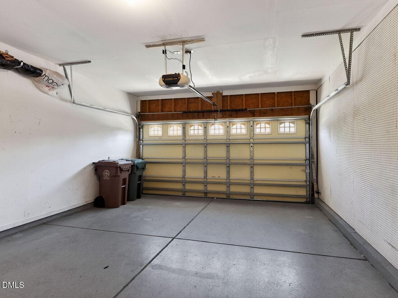 014-1280x960-garage - 204 Royal Tower Way, Cary, NC 27513, Cary