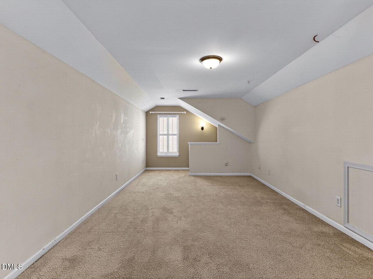 030-1280x960-third-floor-bonus - 204 Royal Tower Way, Cary, NC 27513, Cary