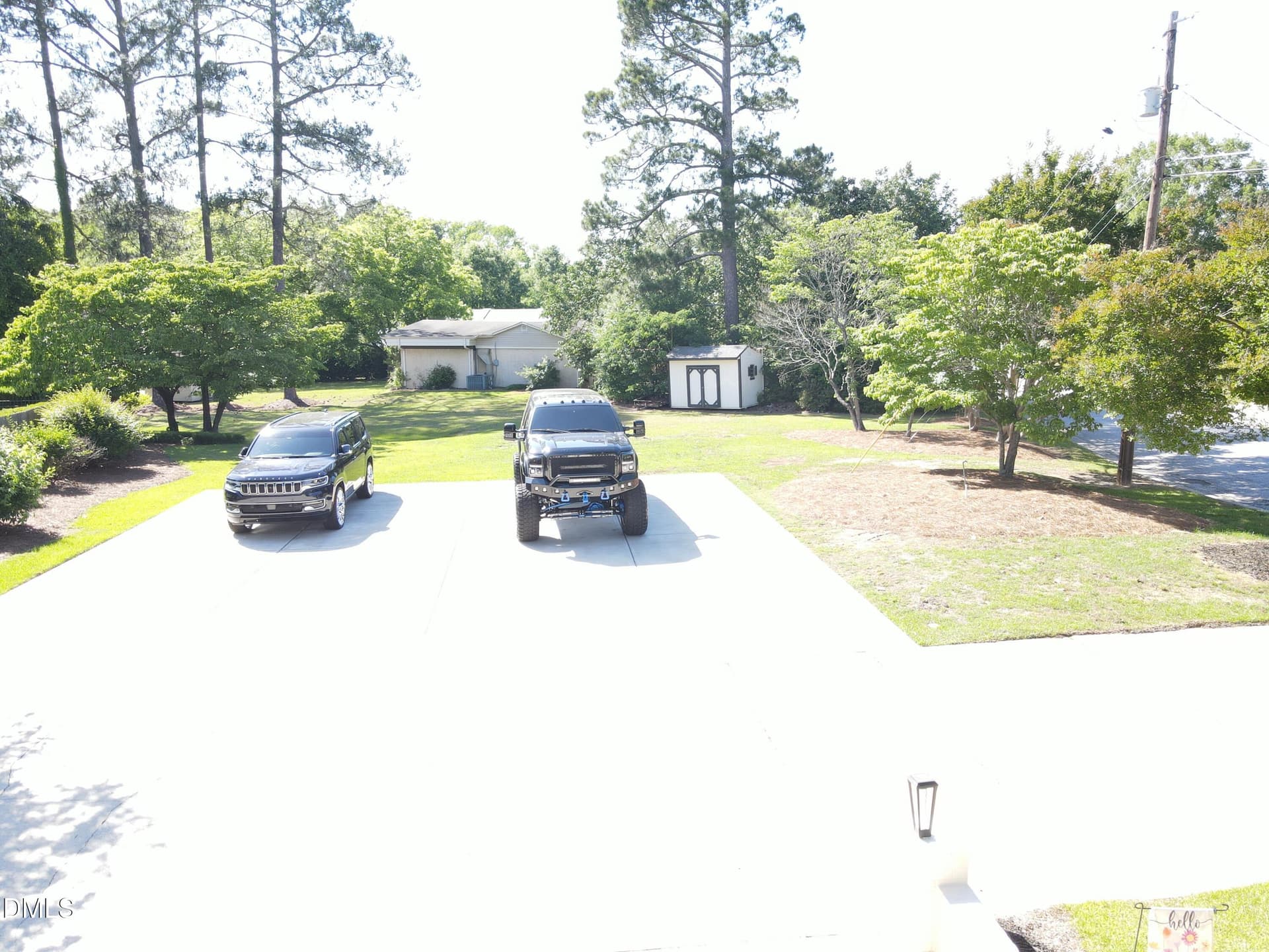 dji_fly_20260515_162930_700_177887700281 - 1607 Lakeshore Drive, Dunn, NC 28334
