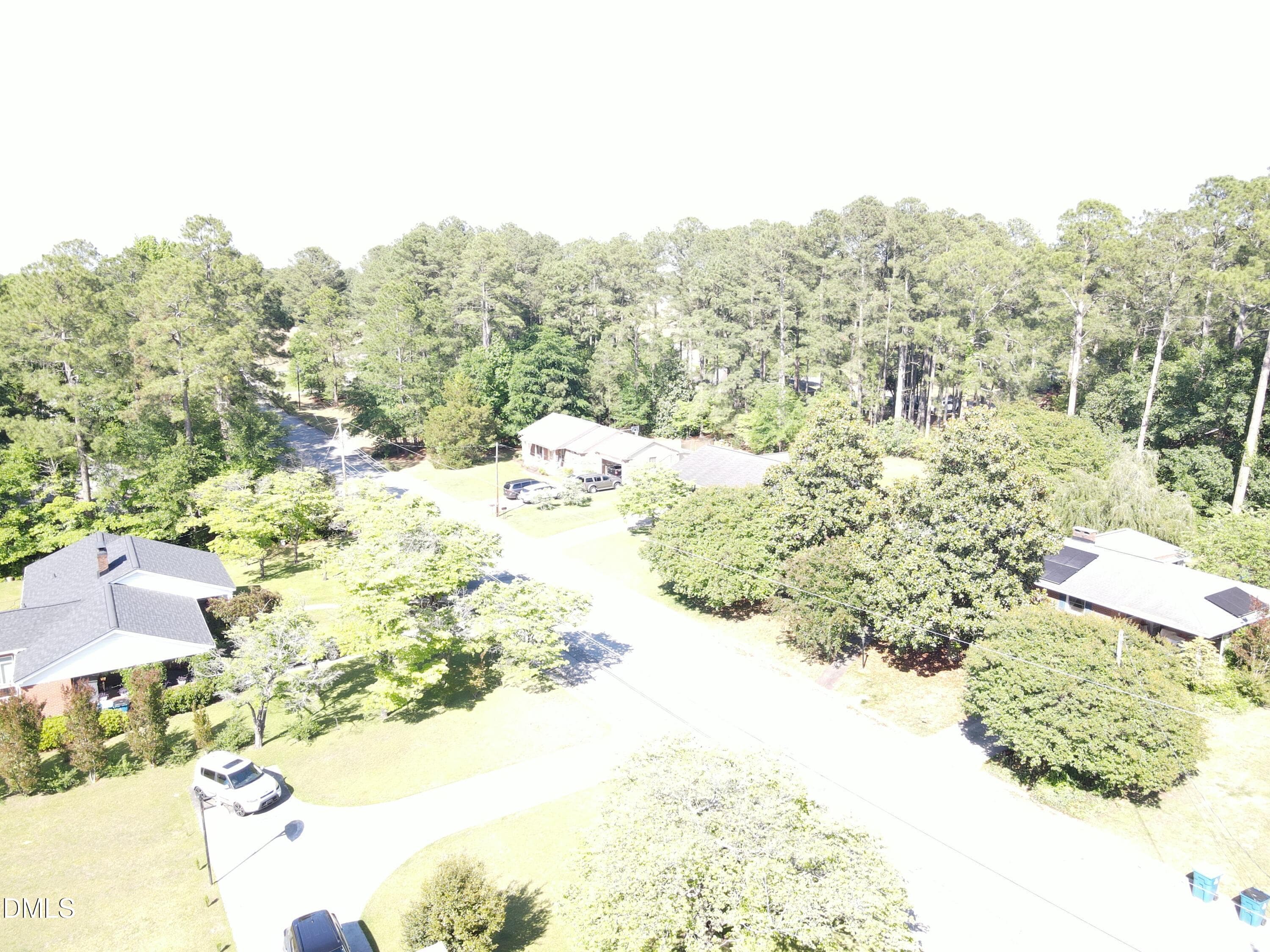 dji_fly_20260515_163106_705_177887709448 - 1607 Lakeshore Drive, Dunn, NC 28334