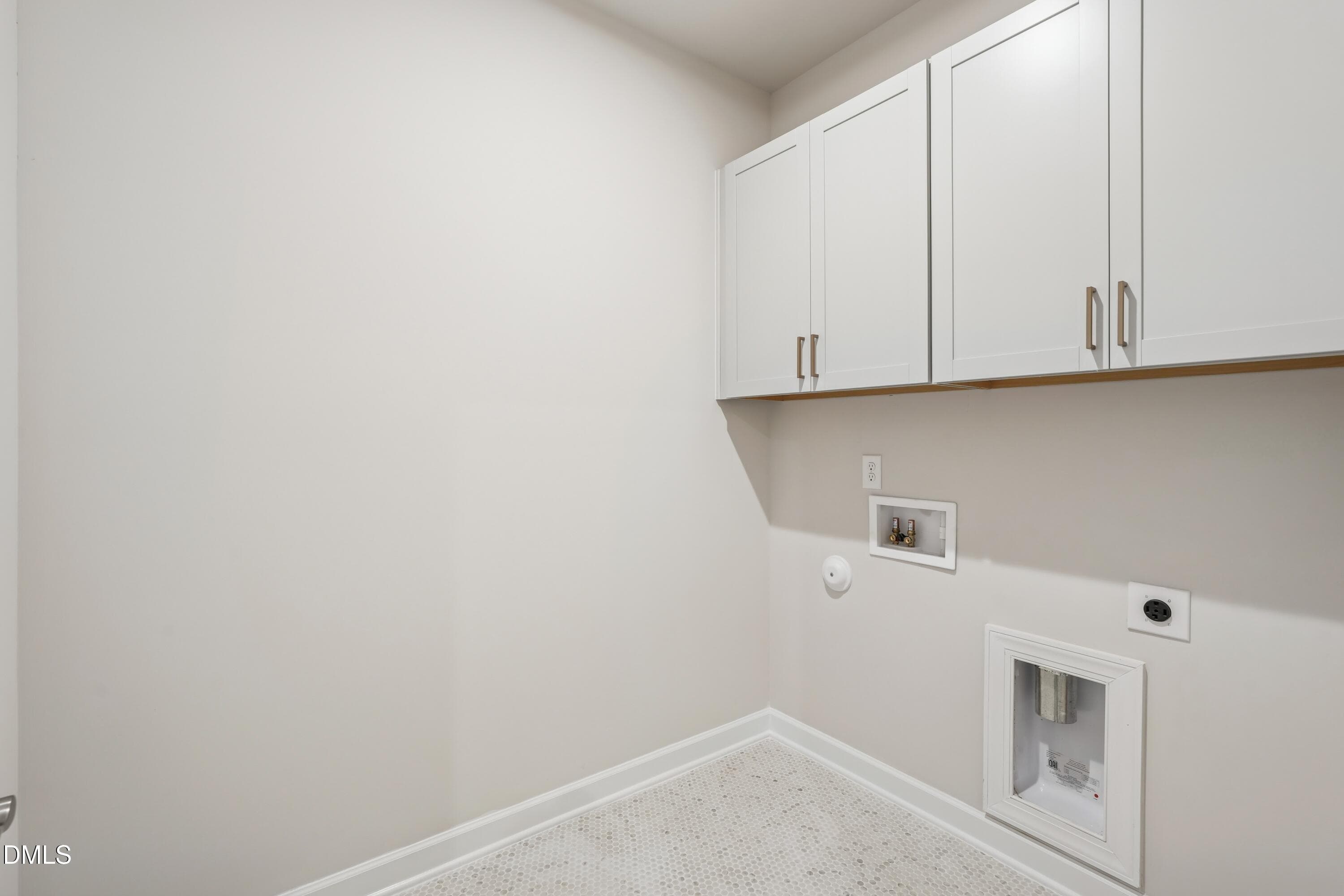 Summit at Homestead 4_Laundry Room_1.13. - 406 Kipling Lane, Chapel Hill, NC 27516, Chapel Hill