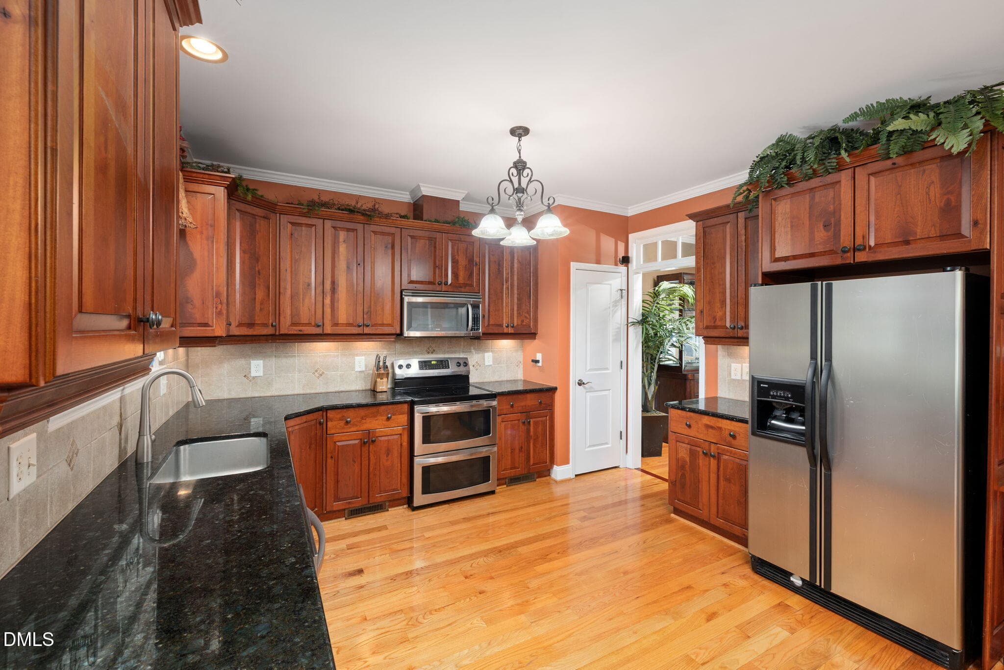 18-web-or-mls-DX3A5787 - 126 Shining Water Lane, Spring Lake, NC 28390