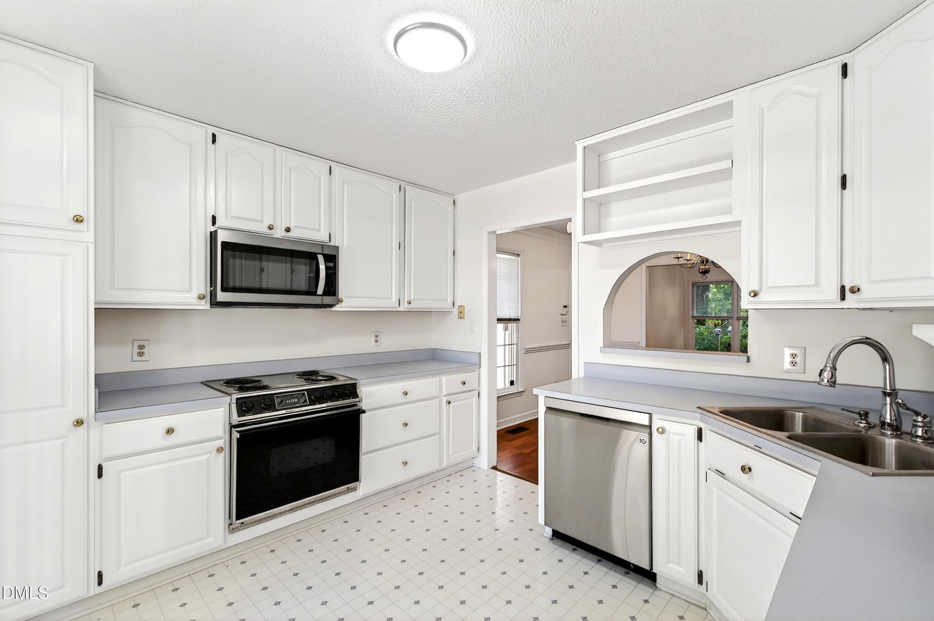 12 Dinwiddie (31) - 4305 Dinwiddie Court, Raleigh, NC 27604