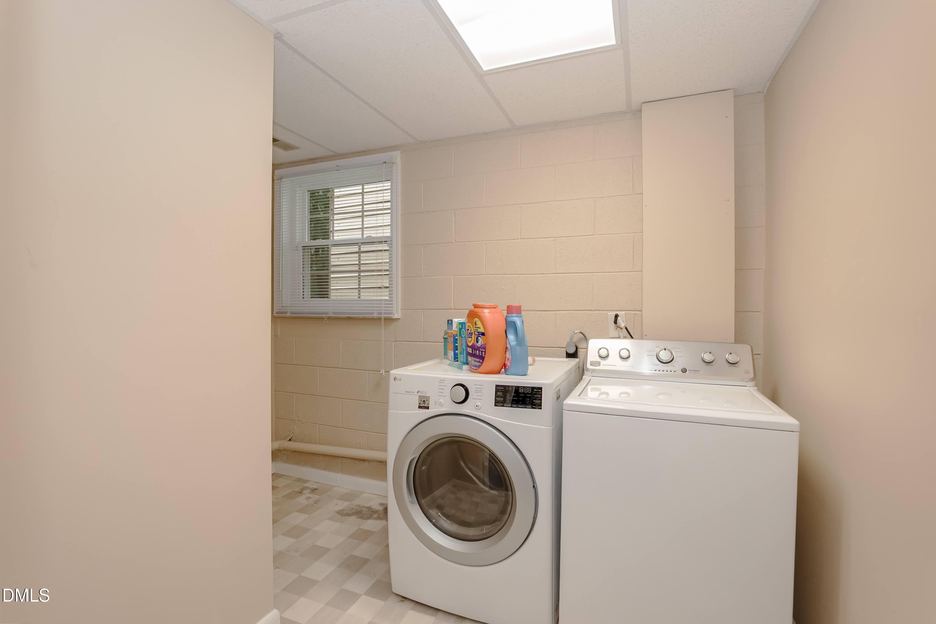 Laundry 01 - 221 Obie Drive, Durham, NC 27713, Durham