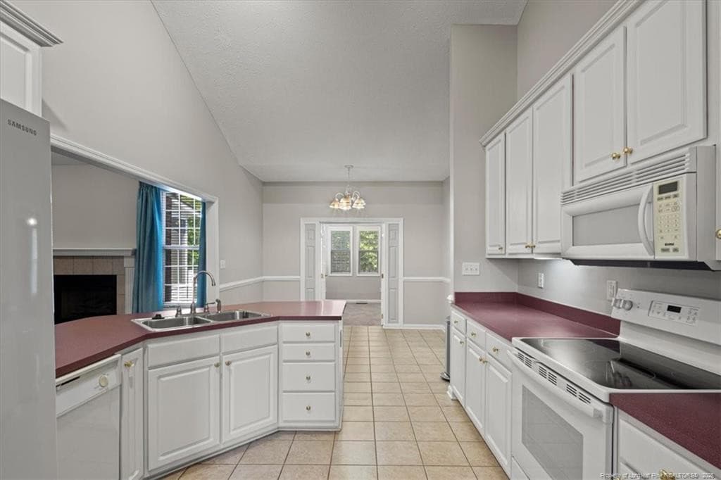 Photo 16 - 321 Stone Cross Drive, Spring Lake, NC 28390