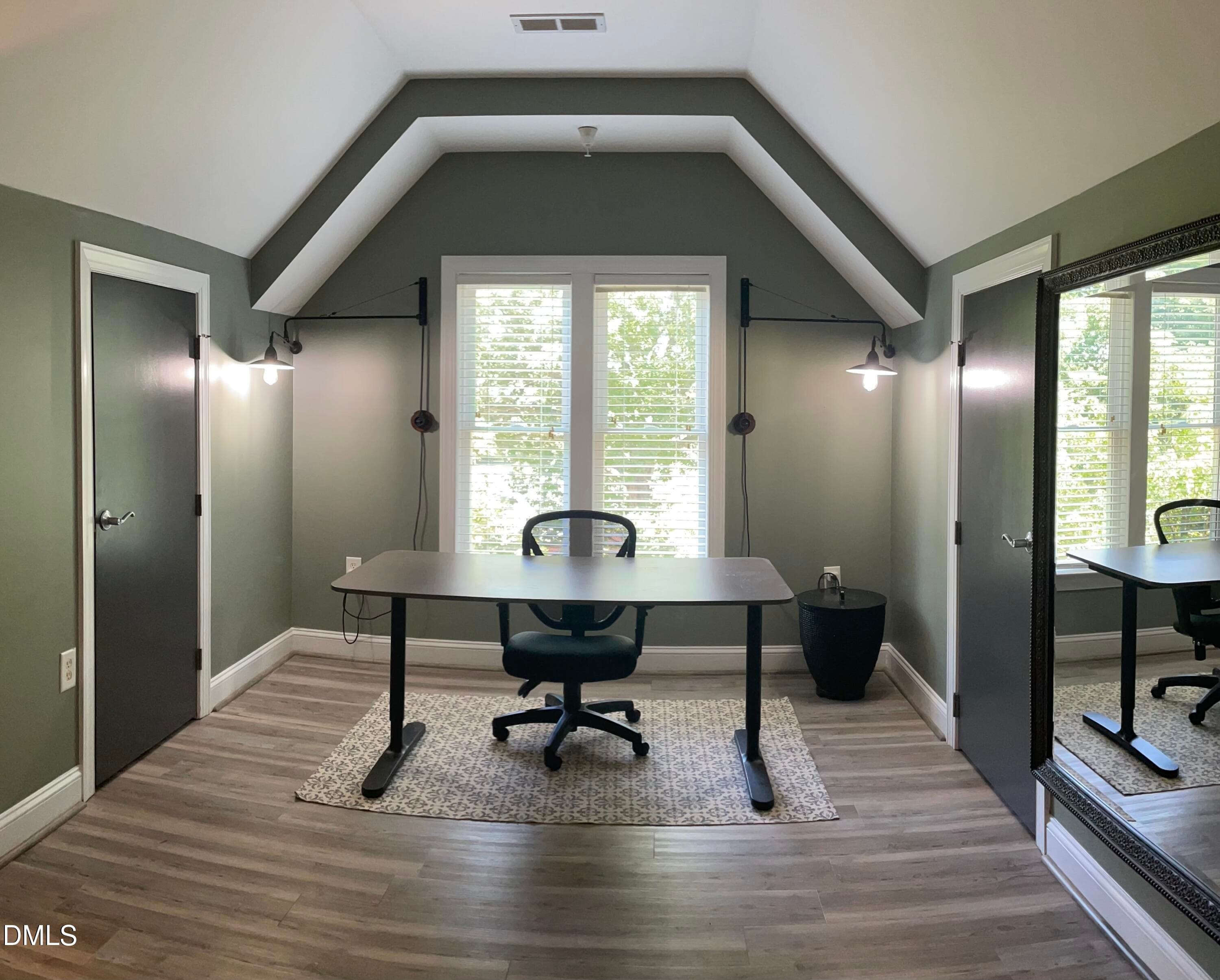 Image 15 - 1130 Parkridge Lane 102, Raleigh, NC 27605, Raleigh