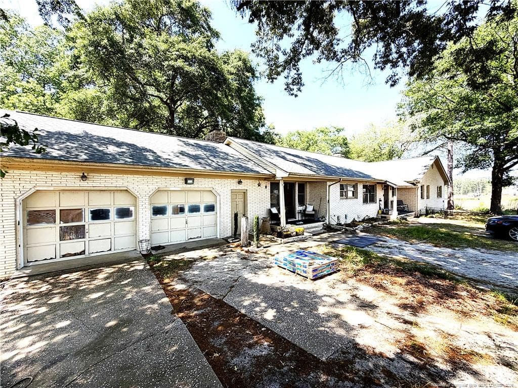 310 OLD HERTFORD Lane, Spring Lake, NC 28390