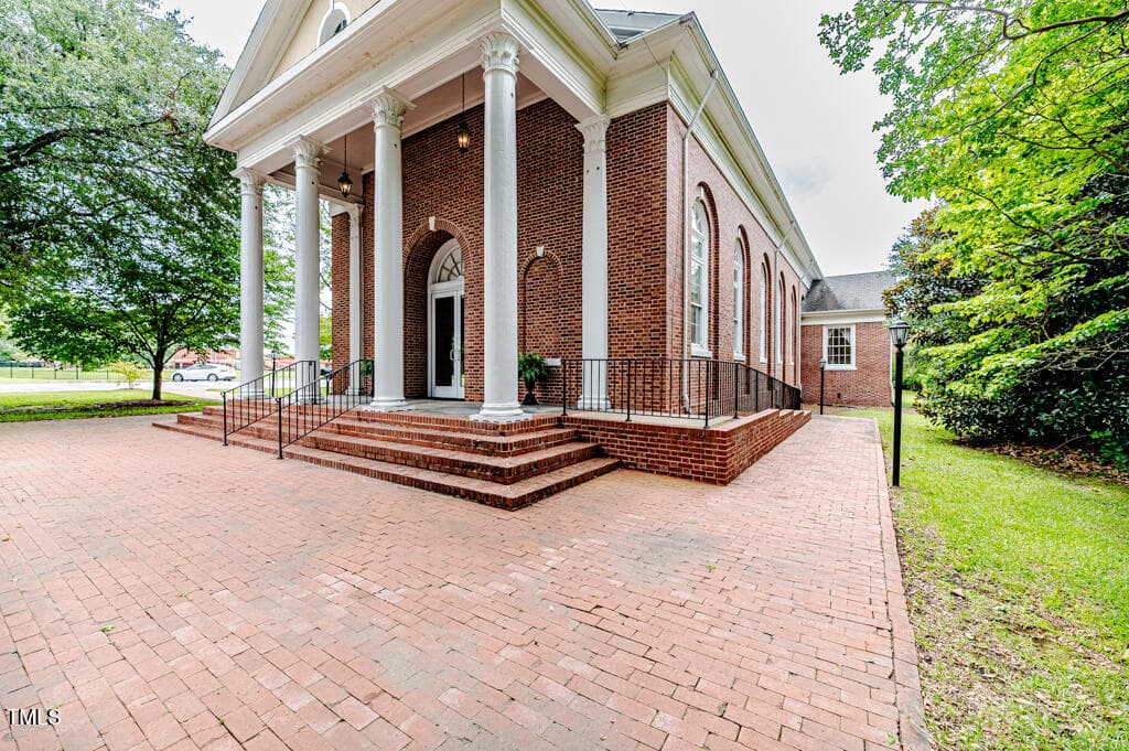 AHP-33390 - 211 S Main Street, Broadway, NC 27505