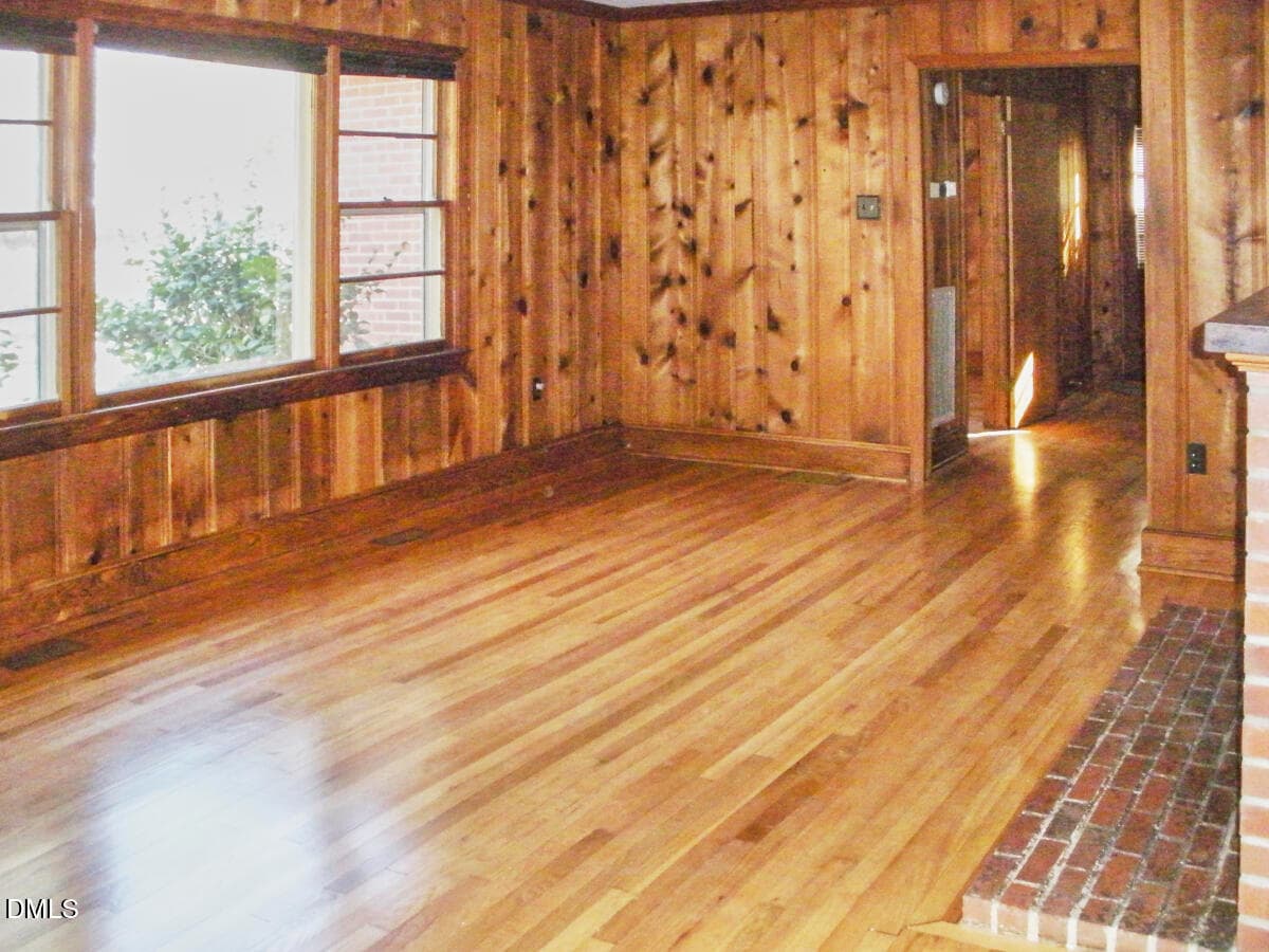Interior1.1 - 4204 Kerley Road, Durham, NC 27705, Durham