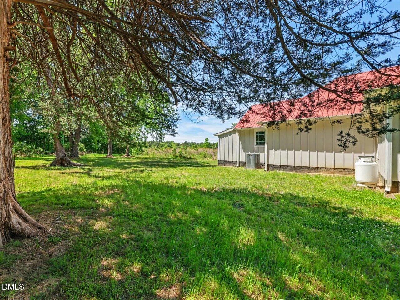 46-Side Yard - 300 Redman Crossing Road, Mebane, NC 27302