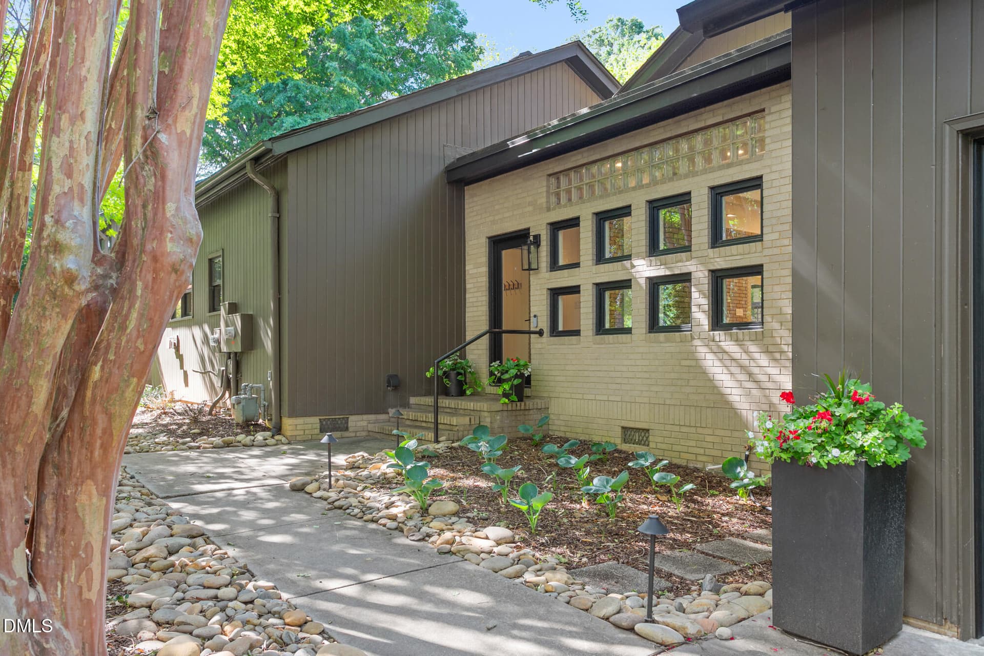 1040 Glenview Lane-6 - 1040 Glenview Lane, Burlington, NC 27215