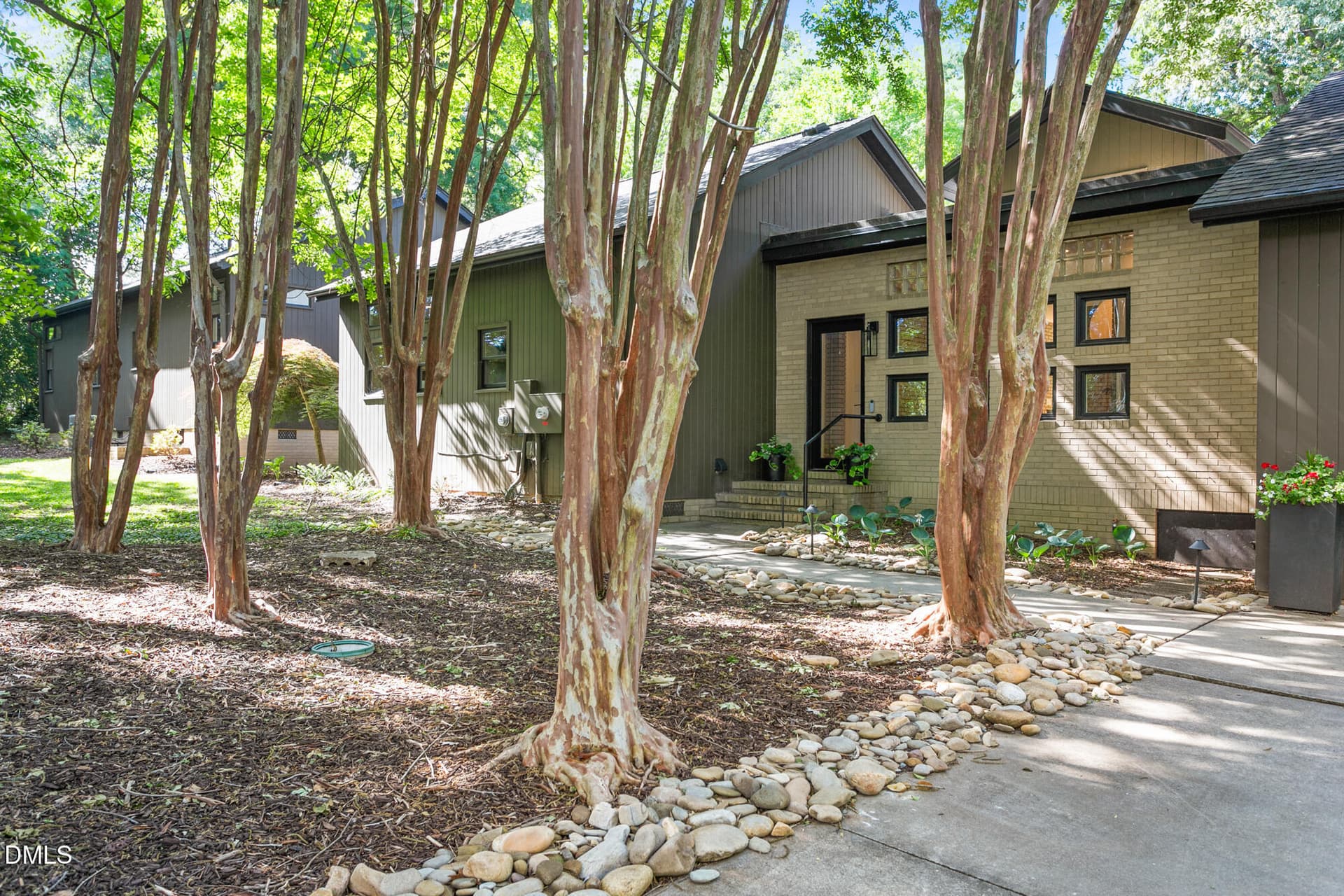 1040 Glenview Lane-8 - 1040 Glenview Lane, Burlington, NC 27215