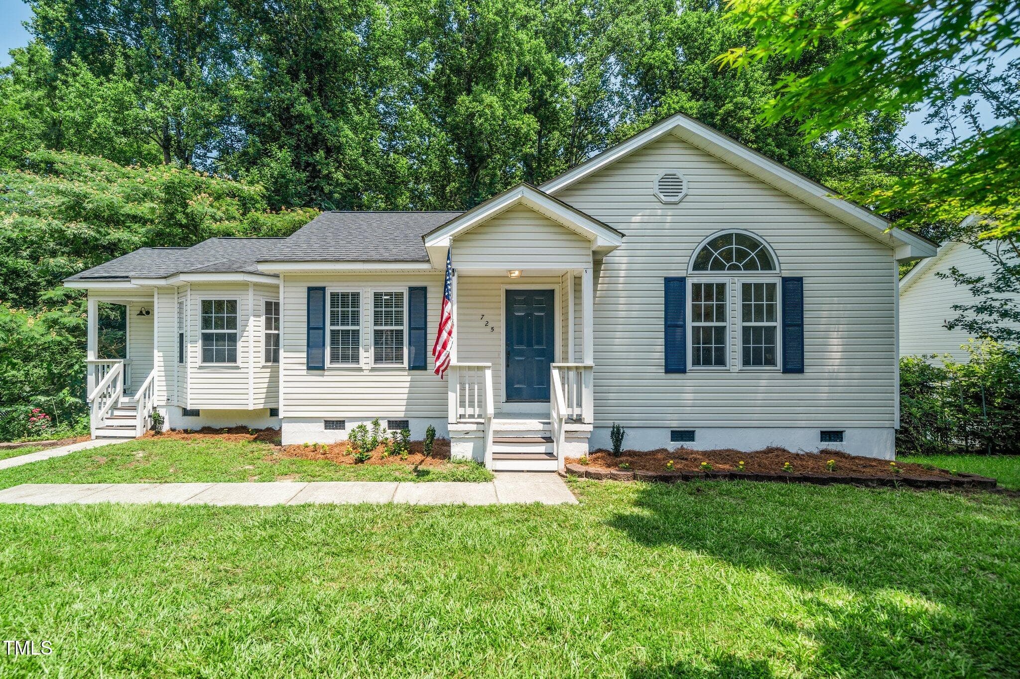 725 E Maple Lane, Fuquay Varina, NC 27526