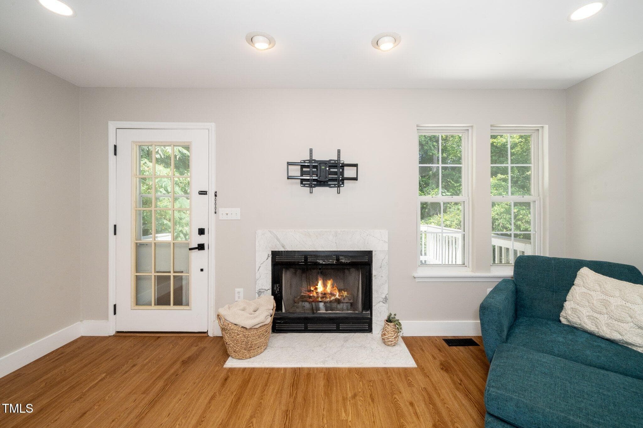 16-web-or-mls-725 E Maple (10 of 30) - 725 E Maple Lane, Fuquay Varina, NC 27526