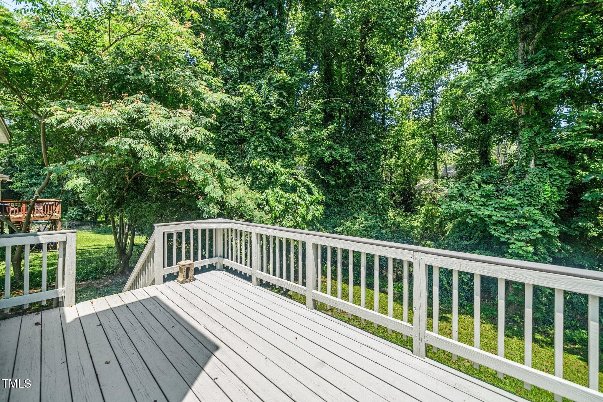 24-web-or-mls-725 E Maple (18 of 30) - 725 E Maple Lane, Fuquay Varina, NC 27526