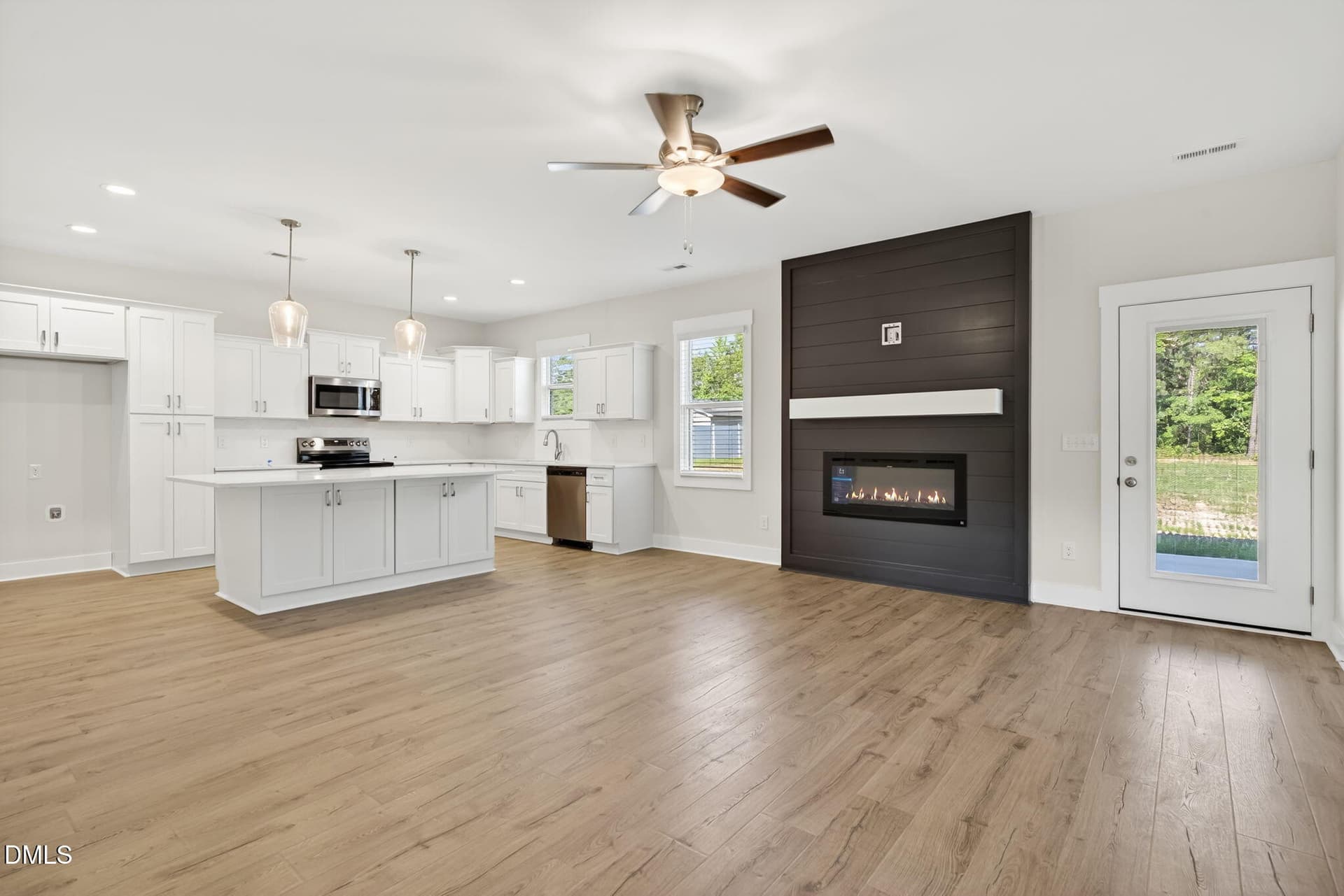 5-web-or-mls-DSC02042 - 189 Thistle Court, Sanford, NC 27332