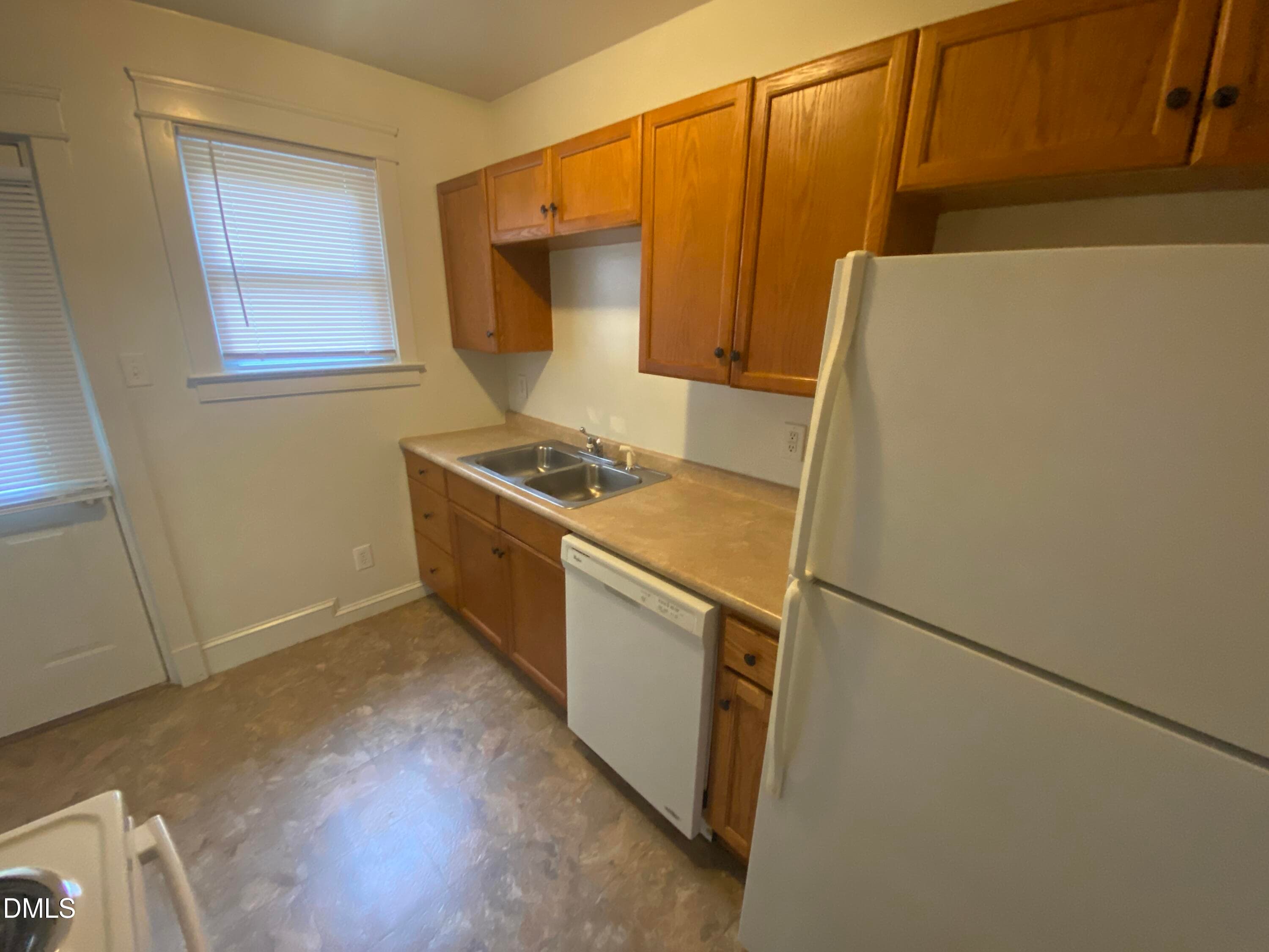 Kitchen - 1407-1413 Clarendon Street, Durham, NC 27705, Durham
