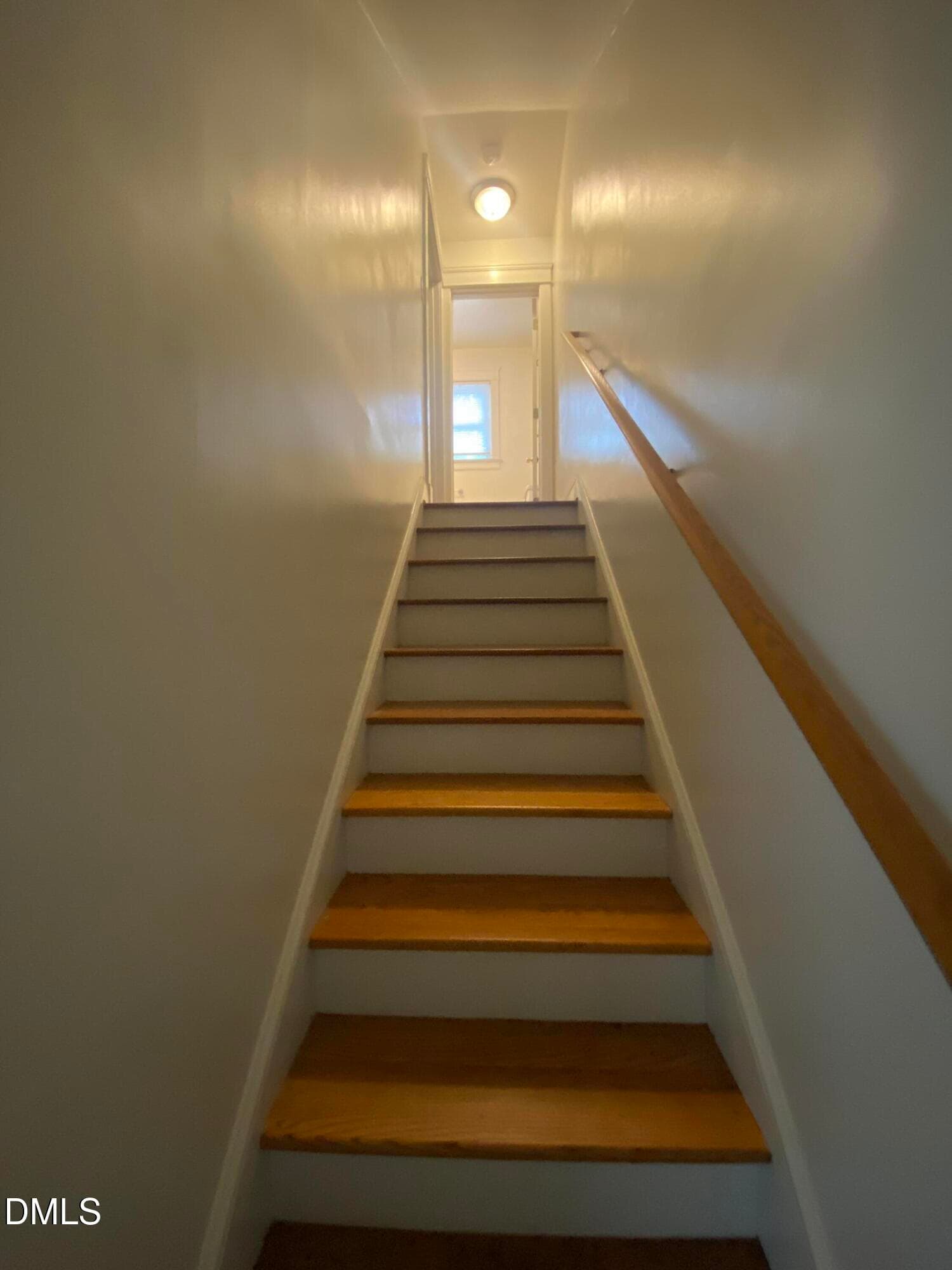 Stairs - 1407-1413 Clarendon Street, Durham, NC 27705, Durham