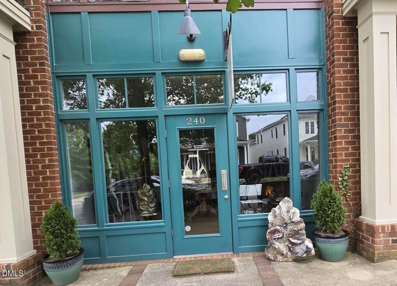 240 E winmore 7 - 240 E Winmore Avenue C2, Chapel Hill, NC 27516, Chapel Hill