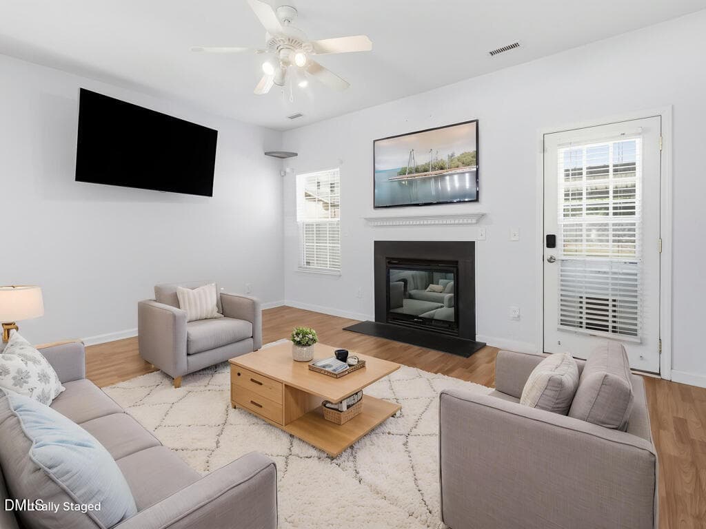 Living Room - 5309 Neuse Forest Road, Raleigh, NC 27616