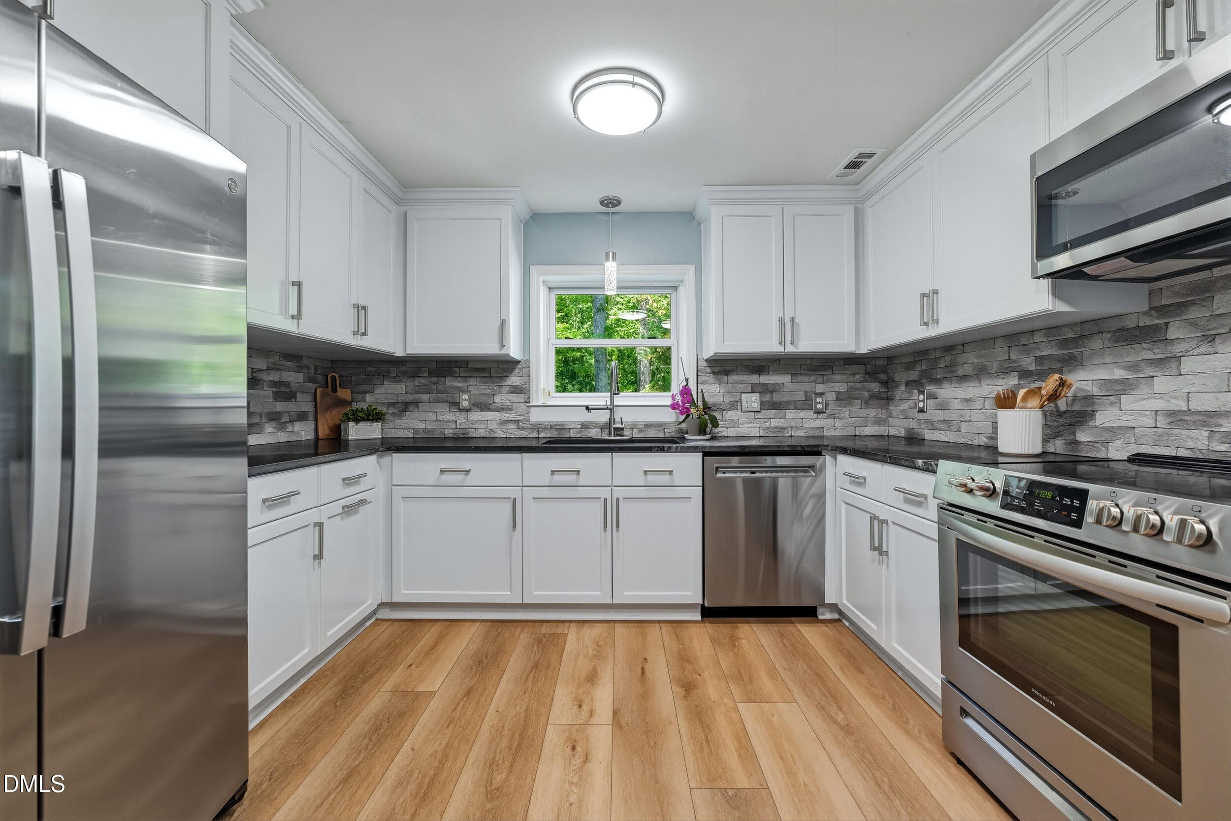13 -2503 w craver st, interior, kitchen - 2503 W Carver Street, Durham, NC 27705, Durham
