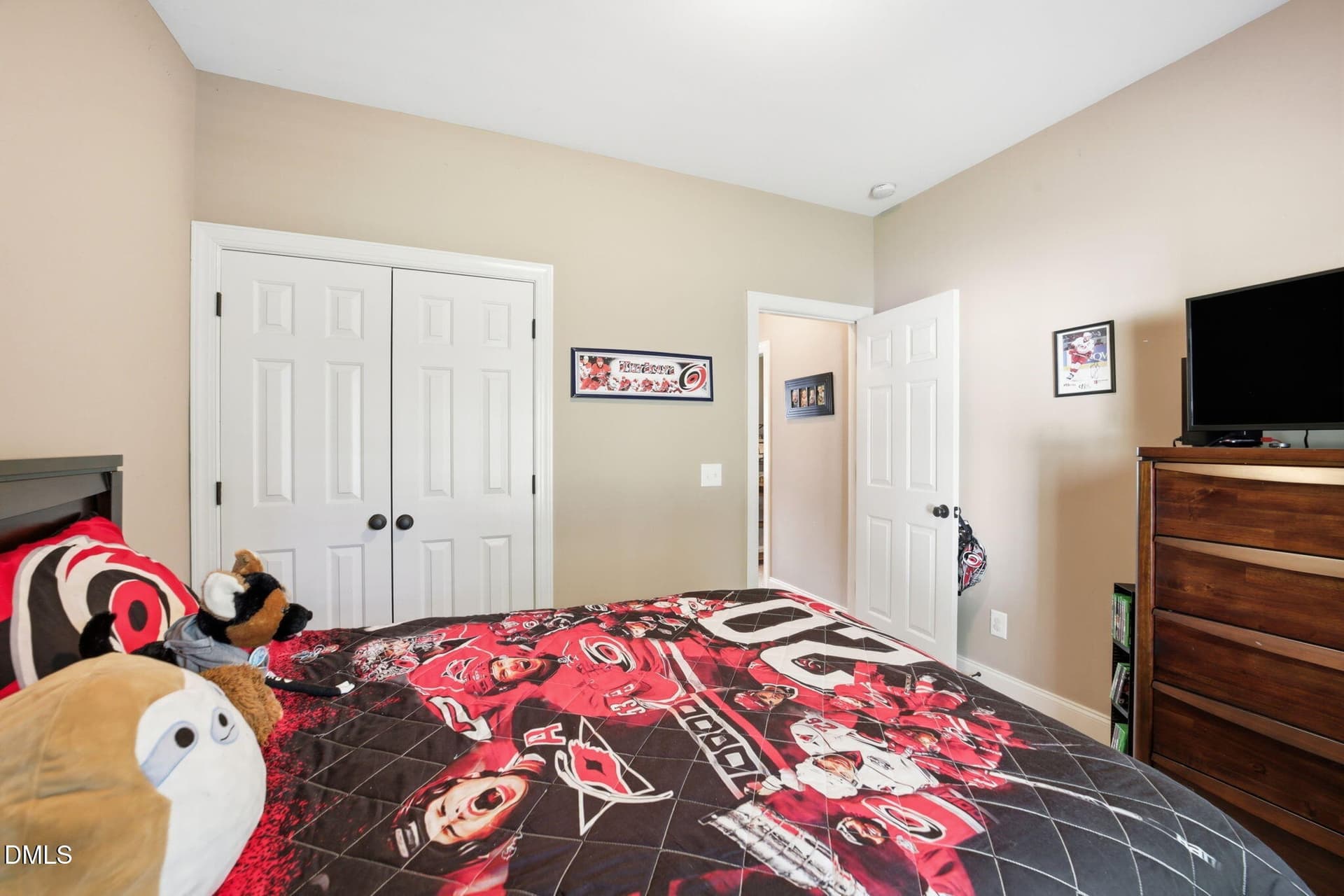 45-web-or-mls-VB4A4977 - 19 Portsmouth Island Drive, Garner, NC 27529