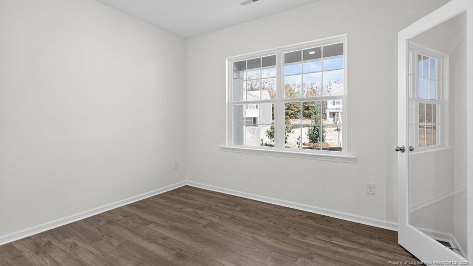 Flex - 1110 Shoreline Drive, Vass, NC 28394