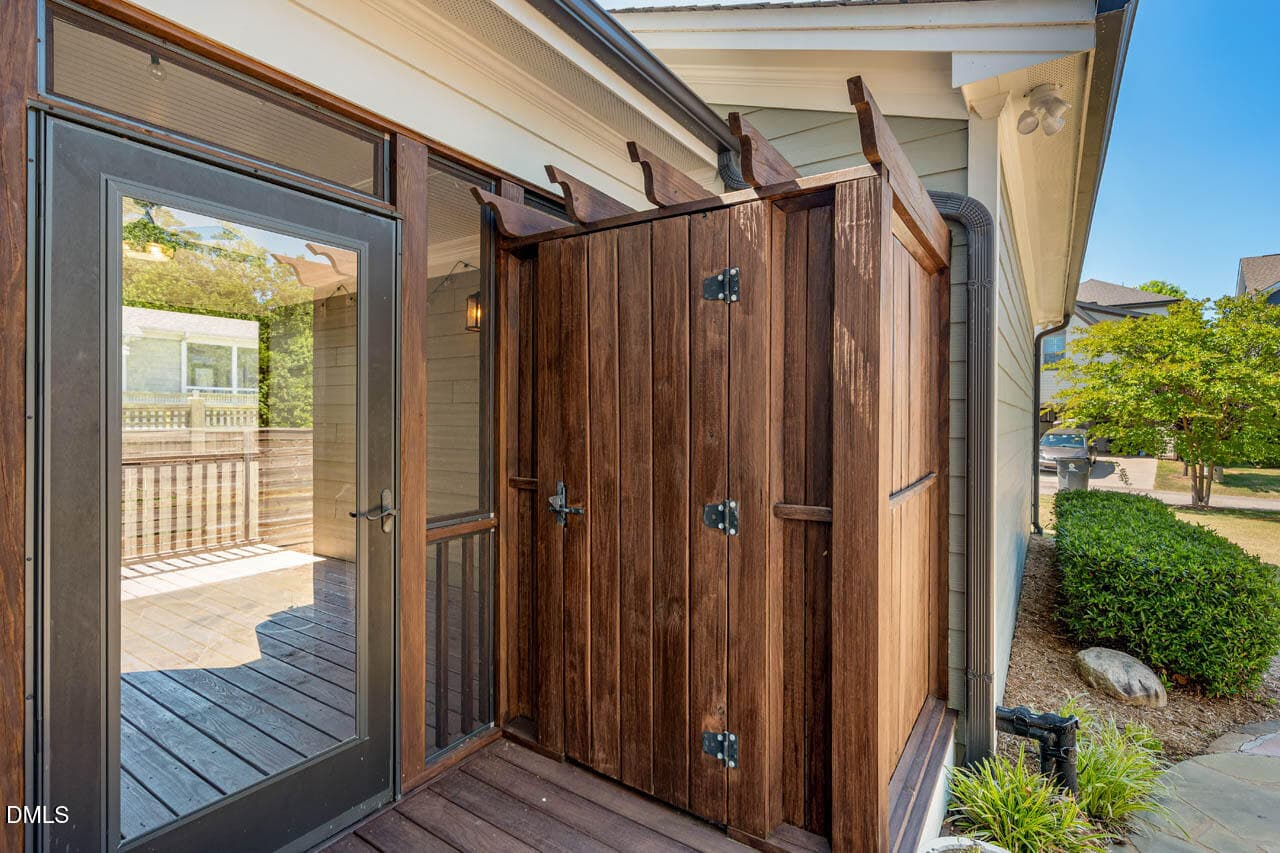 Outdoor Shower - 22 Treywood Lane, Chapel Hill, NC 27516, Chapel Hill
