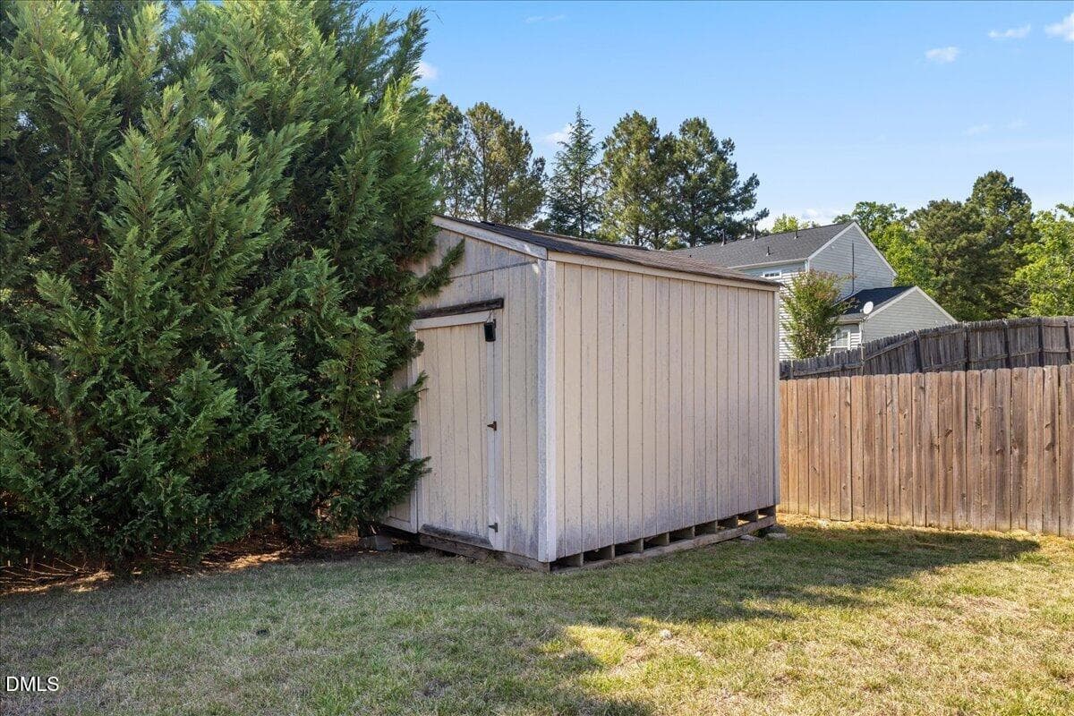 50-1905 Spring Creek Dr - 1905 Spring Creek Drive, Durham, NC 27704