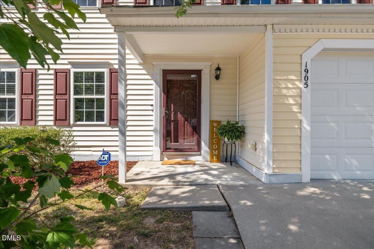 06-1905 Spring Creek Dr - 1905 Spring Creek Drive, Durham, NC 27704