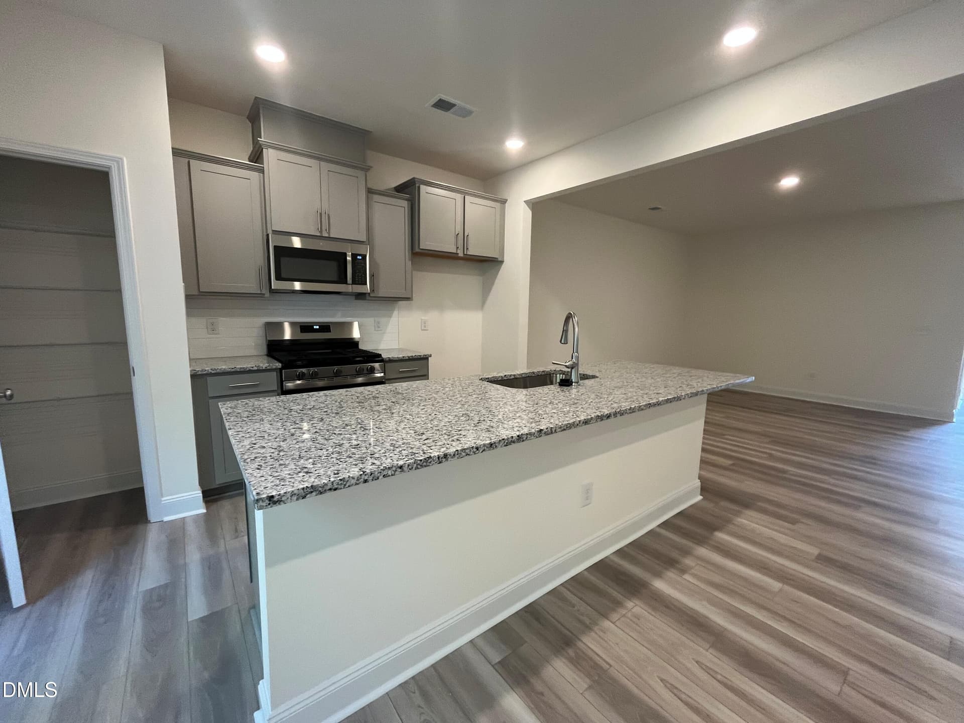 Kitchen w/Pantry - 1278 Hammond Drive, Mebane, NC 27302