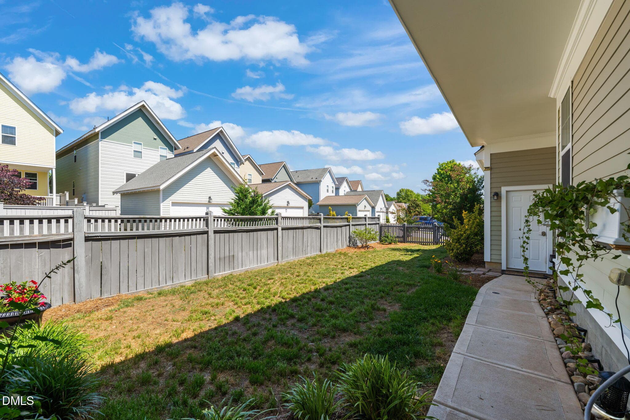 36-web-or-mls-untitled-32 - 330 Tobacco Farm Way, Chapel Hill, NC 27516, Chapel Hill