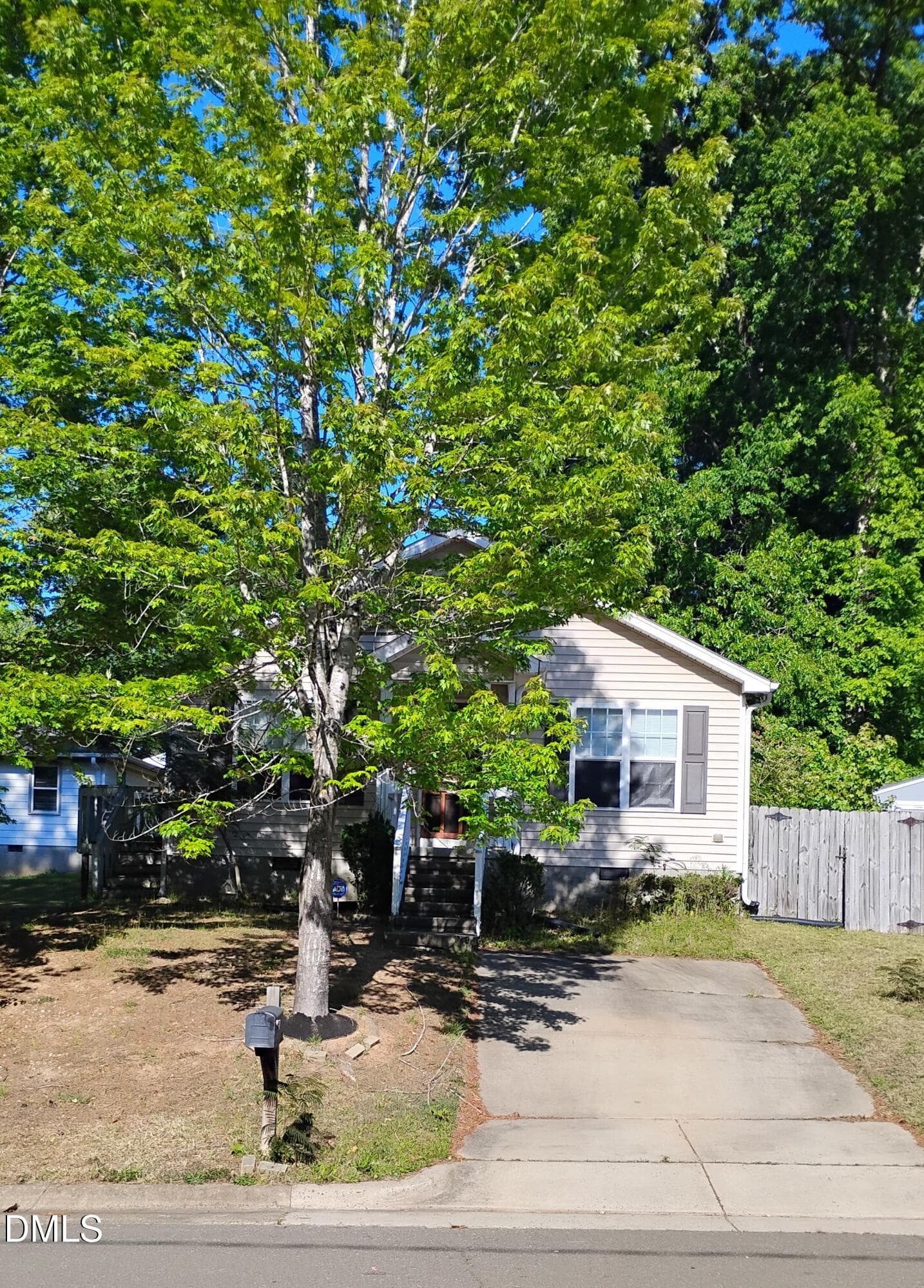 75107 - 2207 N Oak Ridge Boulevard, Durham, NC 27707, Durham