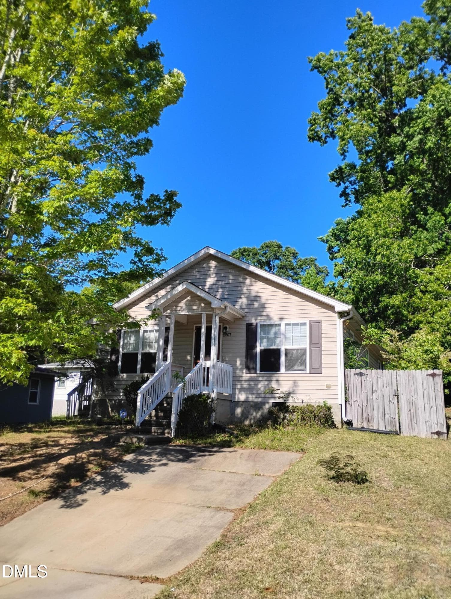 75128 - 2207 N Oak Ridge Boulevard, Durham, NC 27707, Durham