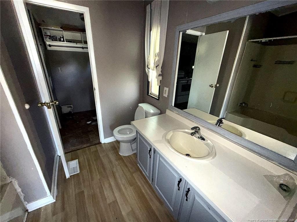 Photo 7 - 2528 Carriage Road, Fayetteville, NC 28312, Fayetteville
